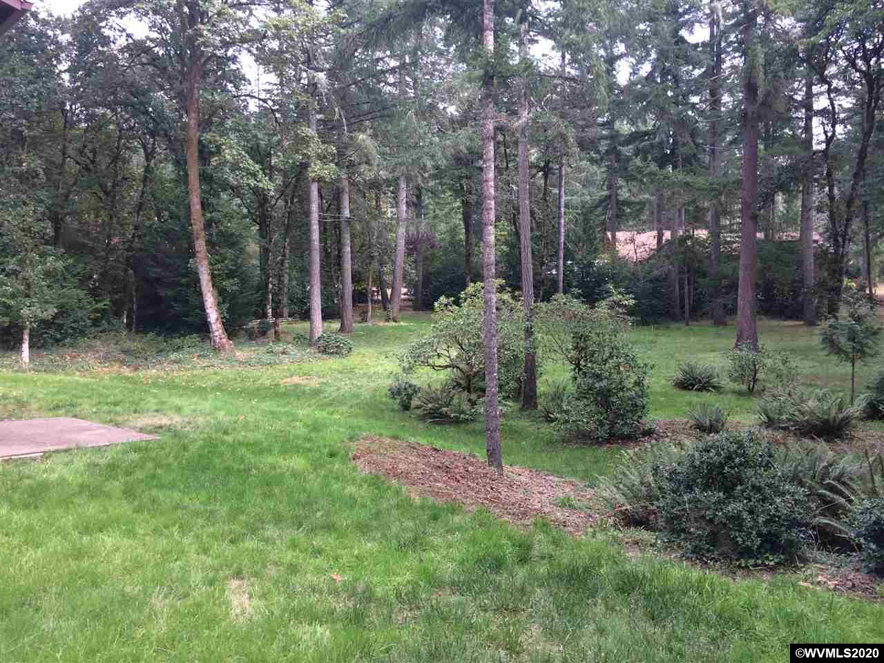 1170 NW Country Hills Dr