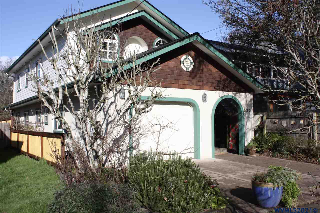 532 NW 16th St