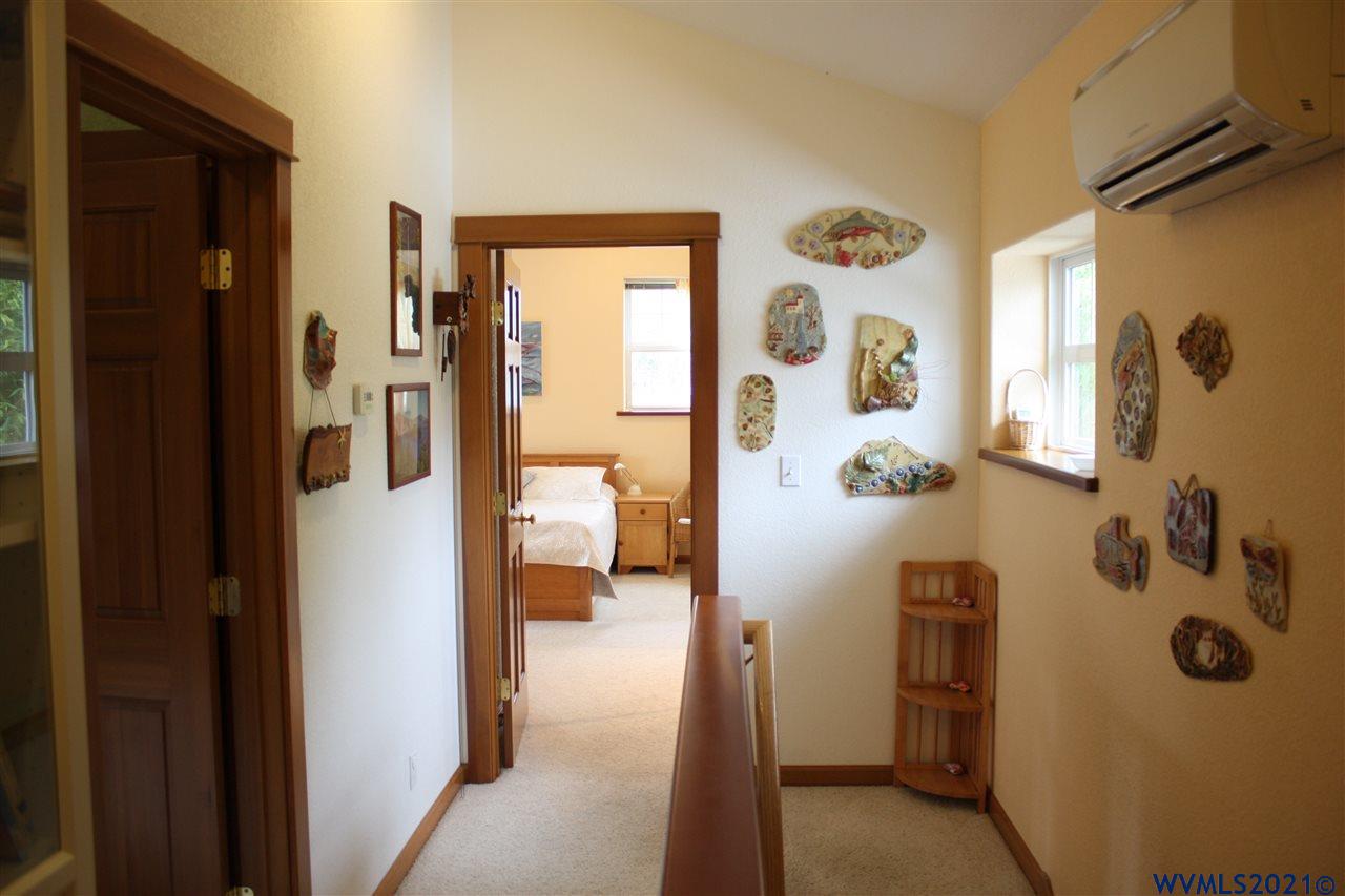 532 NW 16th St