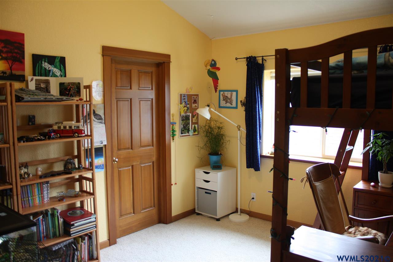 532 NW 16th St