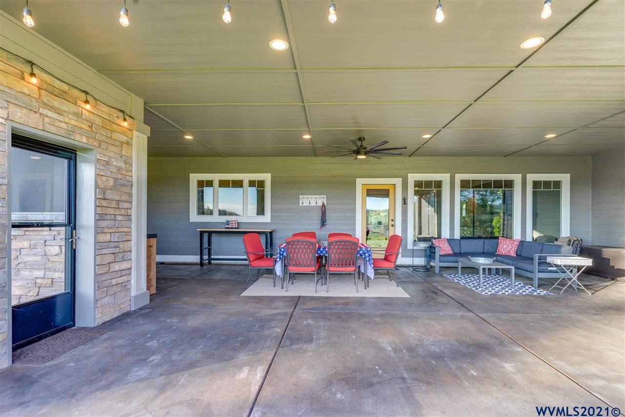 31381 Georgetown Ln
