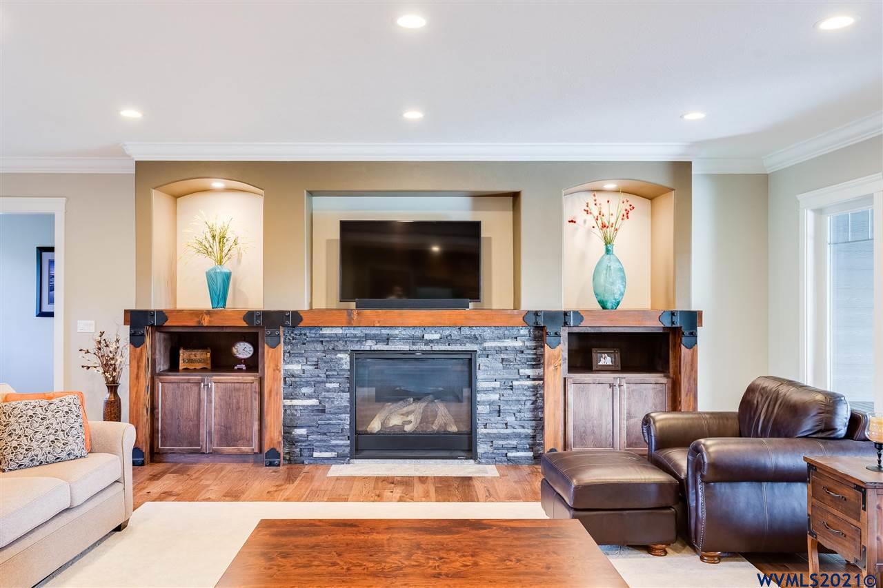 31381 Georgetown Ln