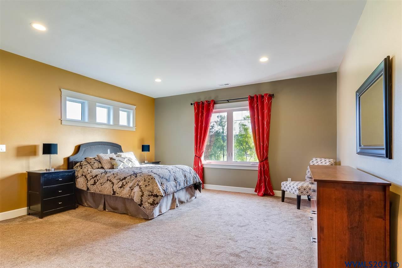 31381 Georgetown Ln
