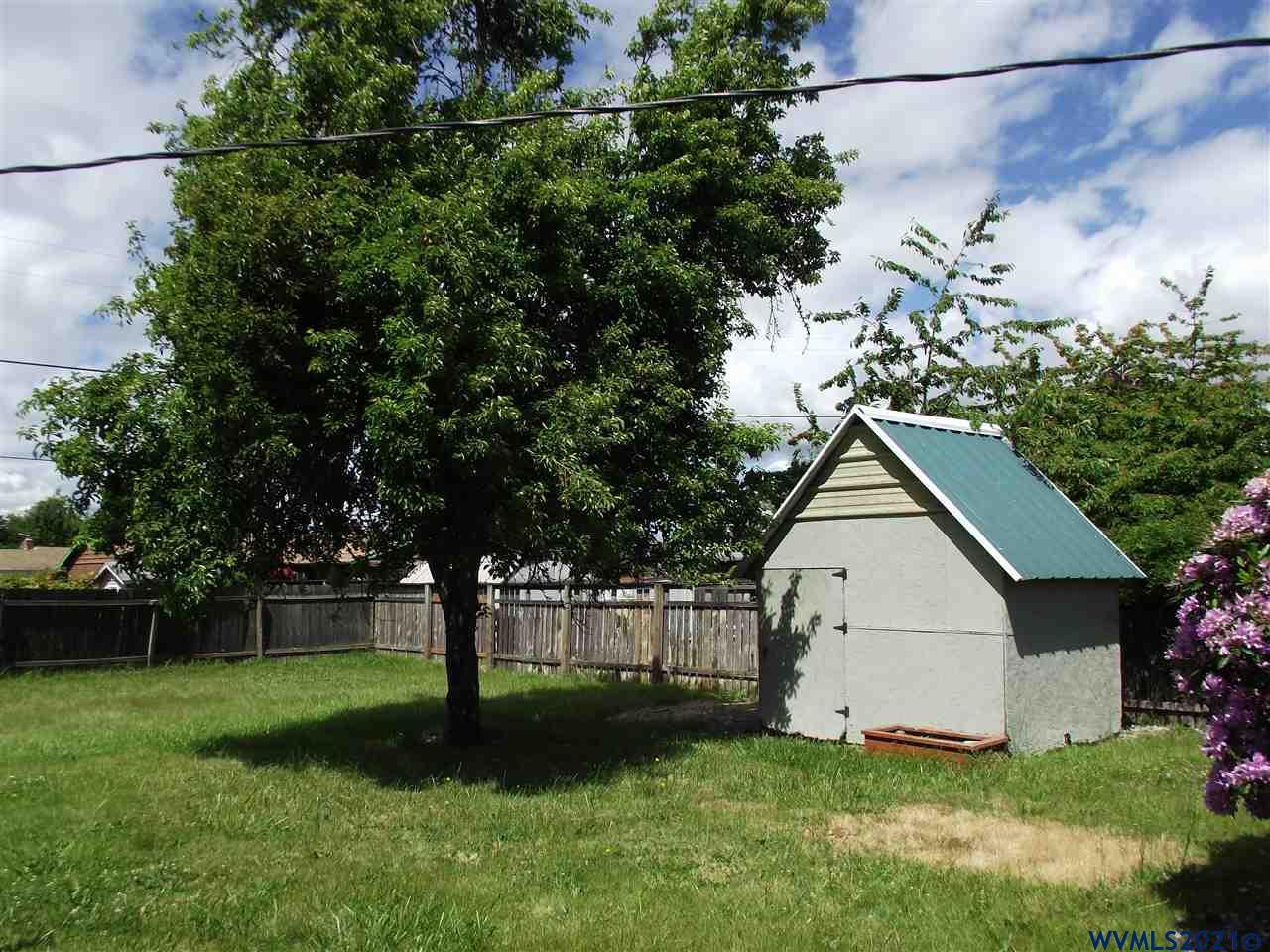 2703 28th Av SE