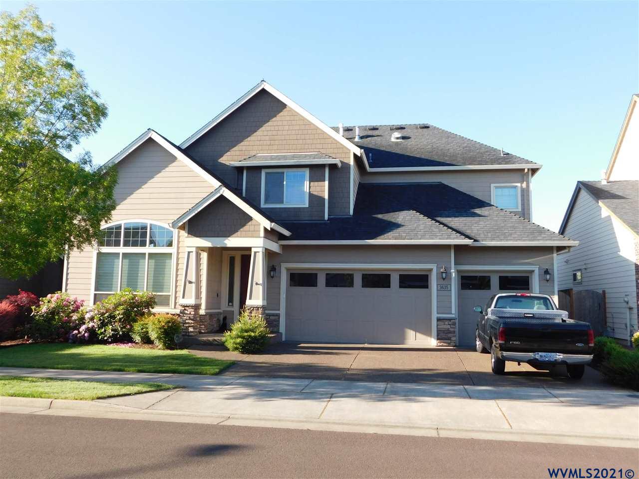 3635 SE Shoreline Dr