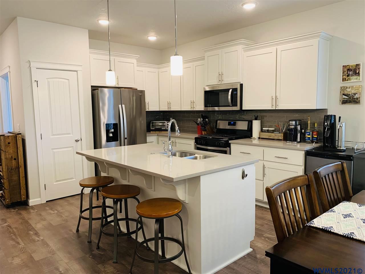7275 SE Ronelle Ct