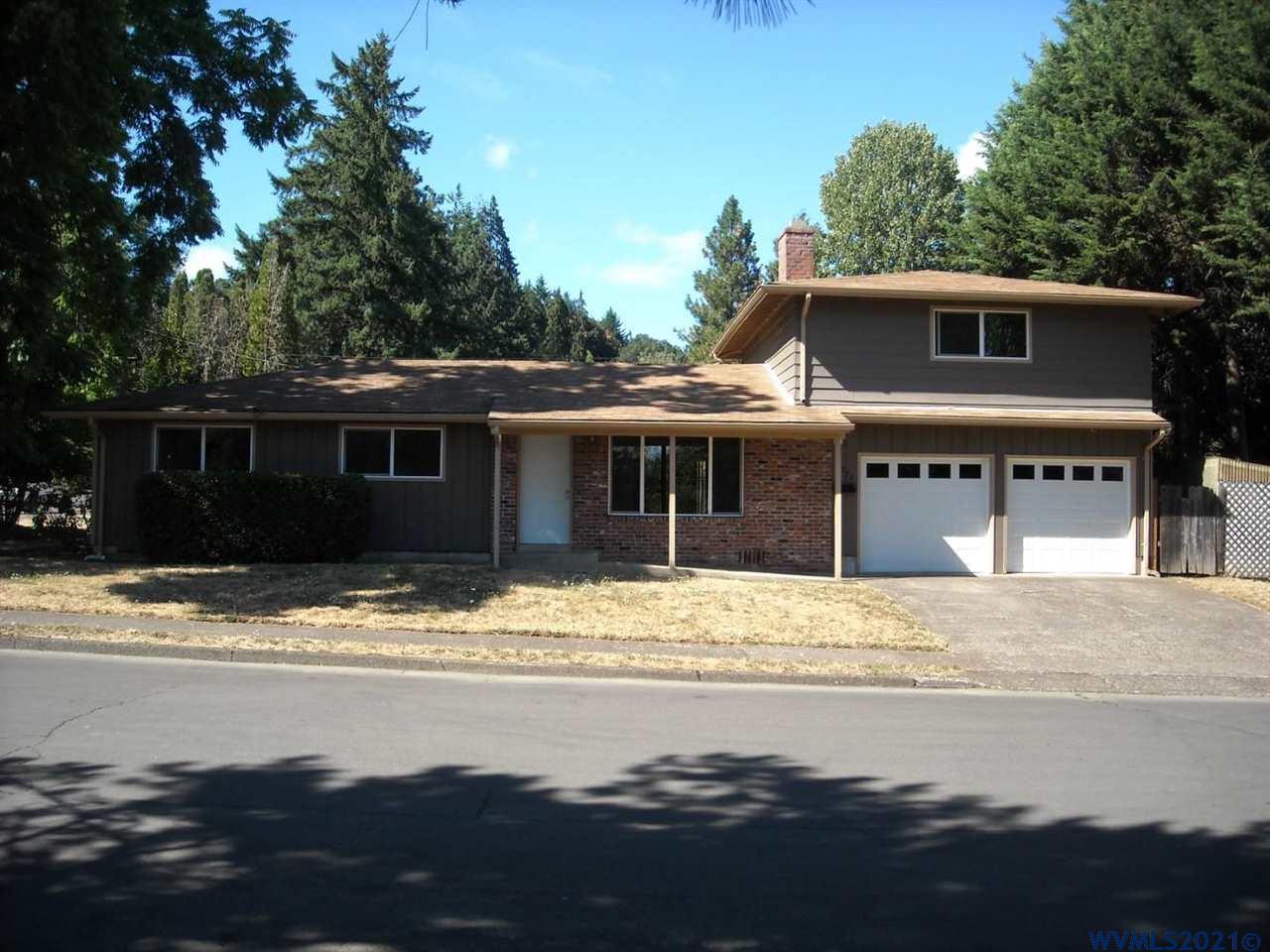 3575 NW Lincoln Av