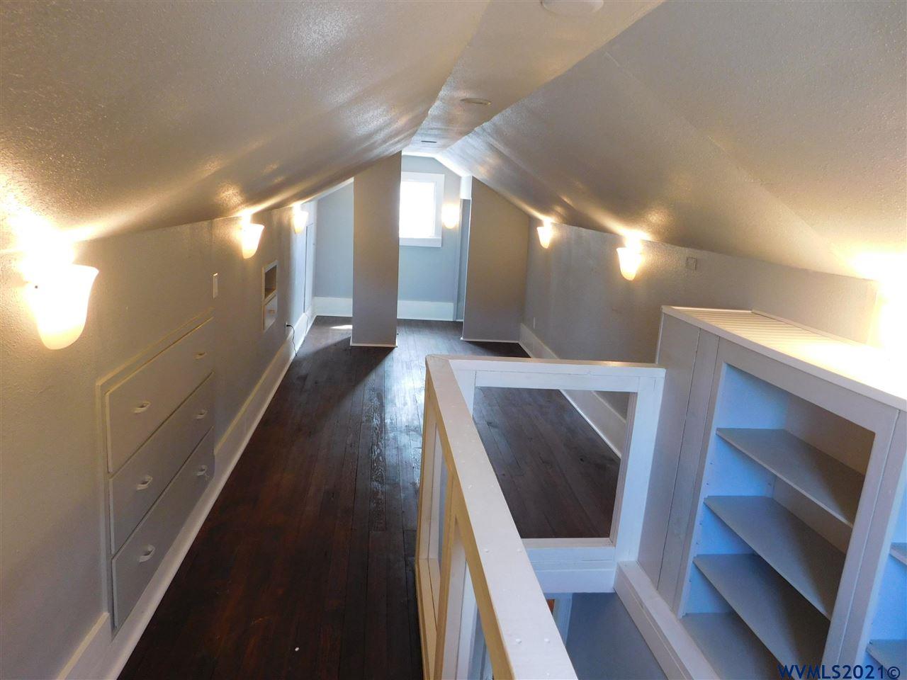 1315 15th Av SW