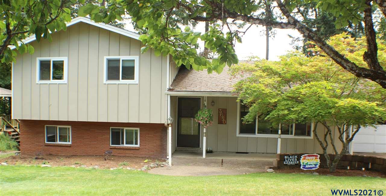 3650 NW Roosevelt Dr