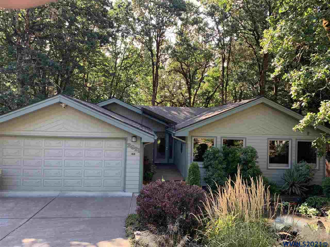 2621 NW Lupine Pl