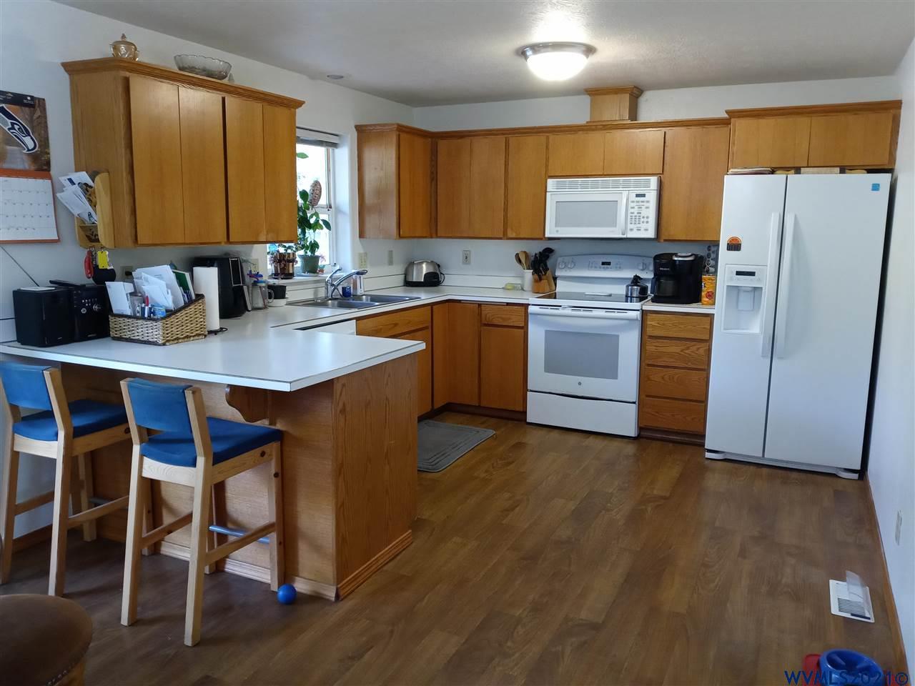 122 Walker Rd