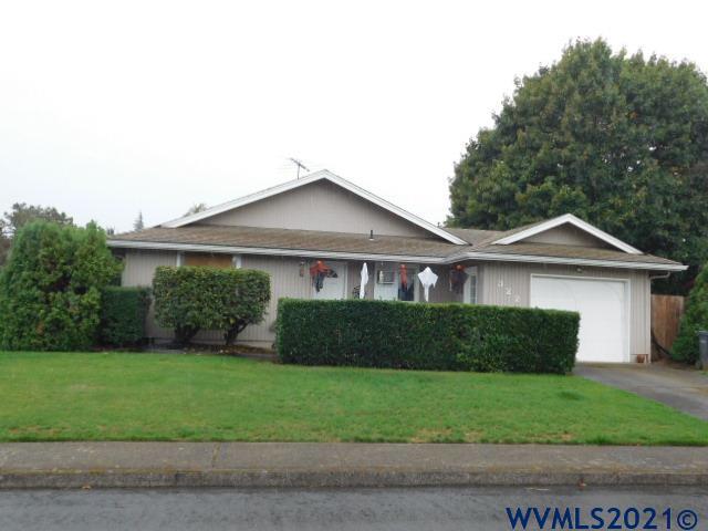 Accepted Offer with Contingencies. Great single level duplex that is hard to find in Keizer.  Nice quiet area of well maintained residences.  2 bedroom units attract long term tenants.  Both units have fenced yards and good sized attached garages.  Duplex has been professionally maintained.
