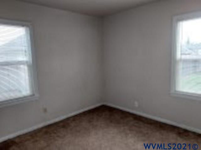 1090 14th Av SW