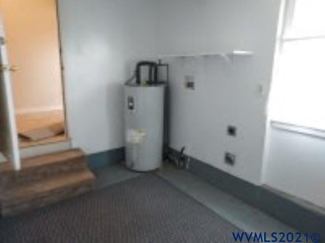 1090 14th Av SW