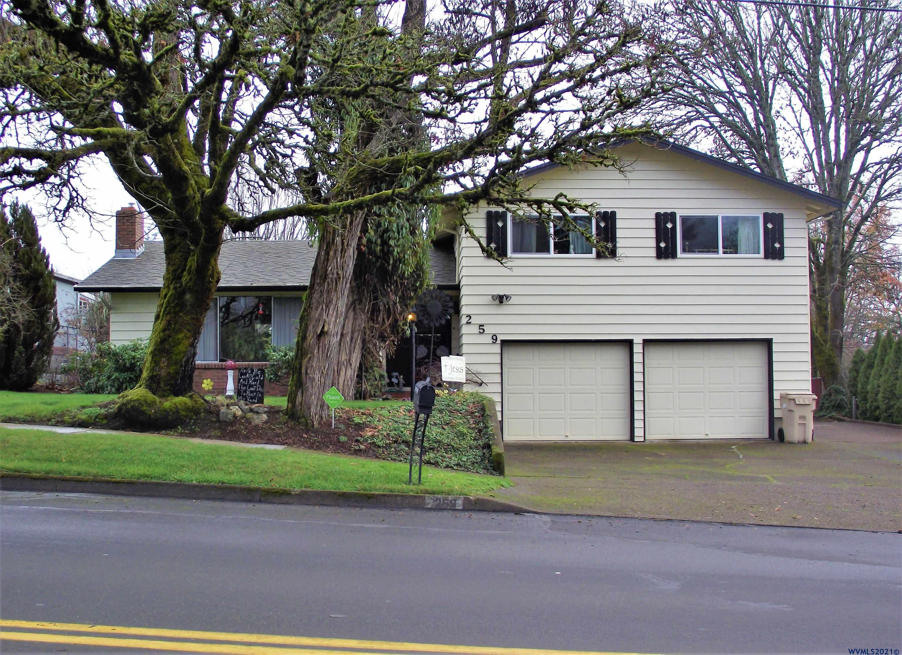 259 S 15th St