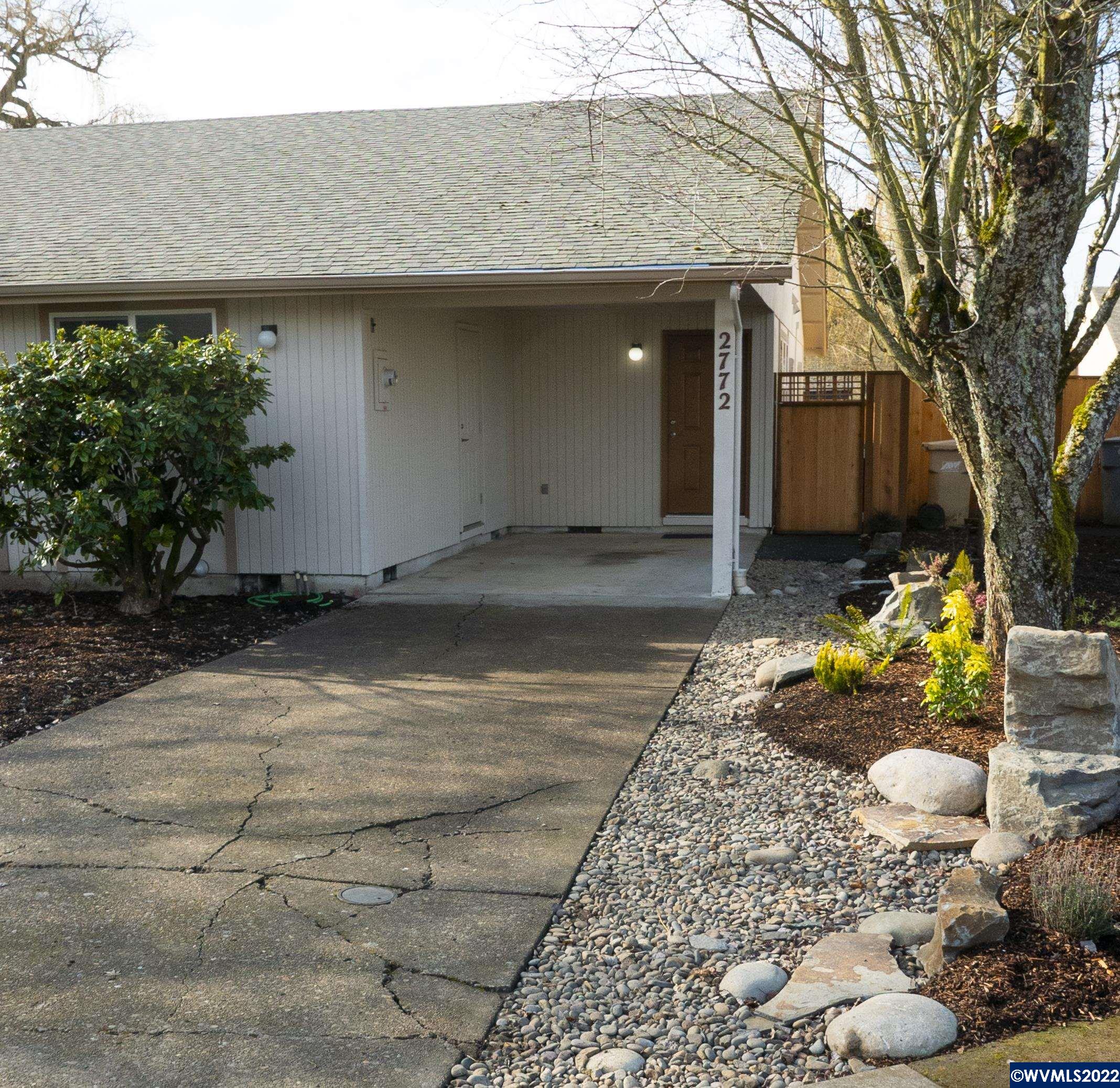 2772 SW Wake Robin Pl