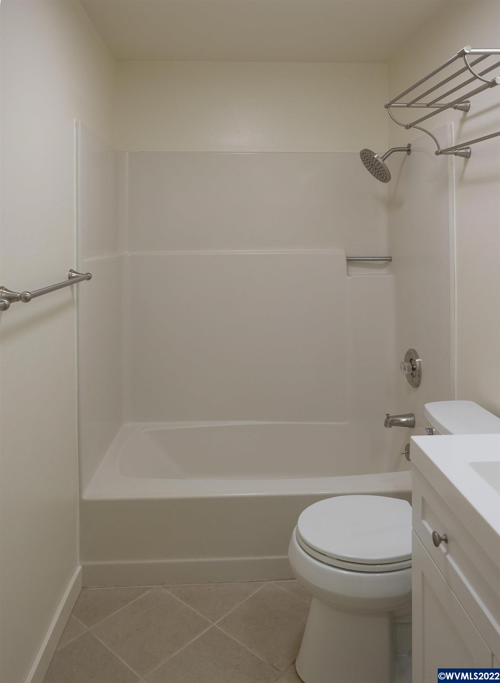 2772 SW Wake Robin Pl