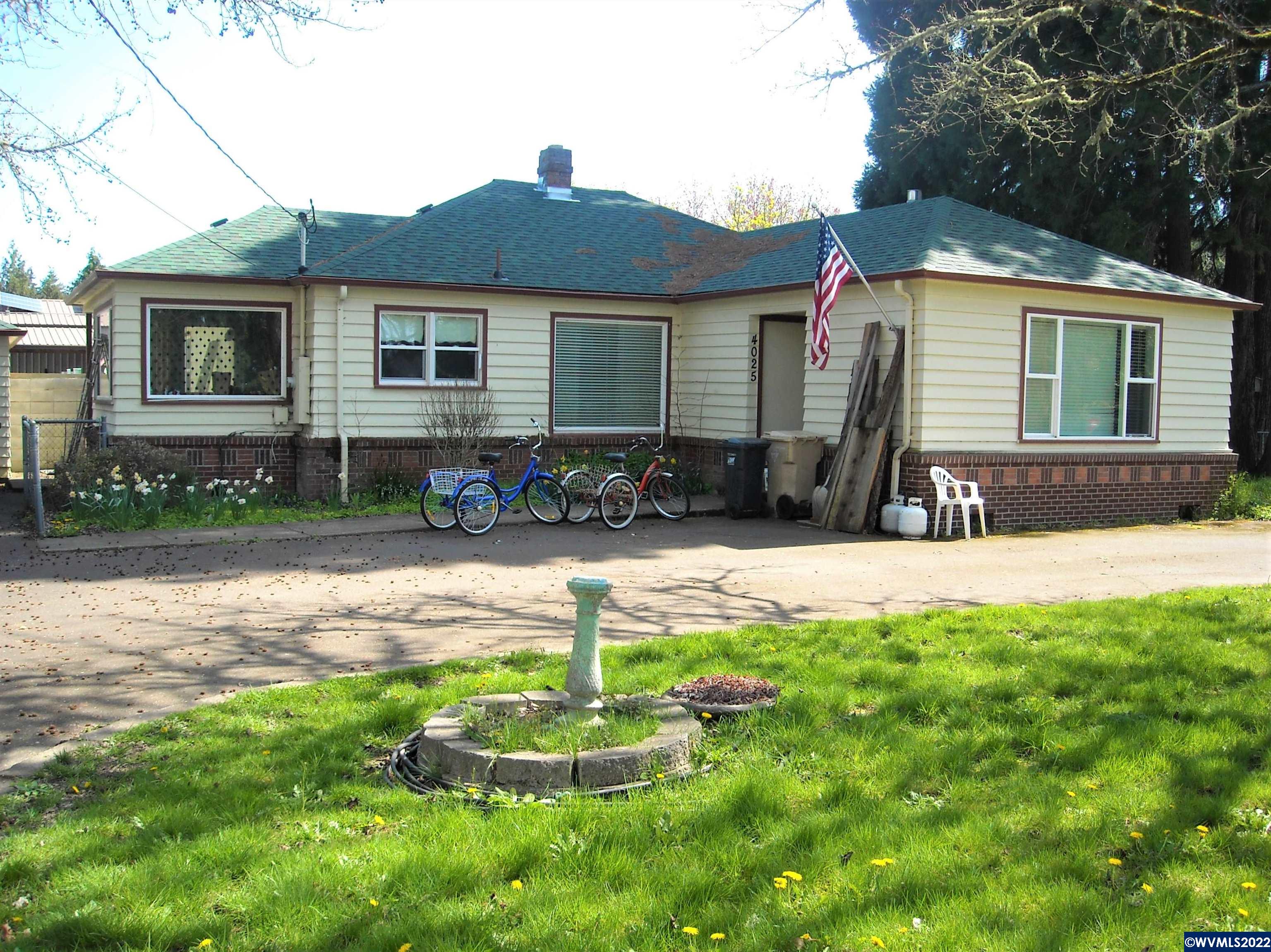4025 NE Highway 20