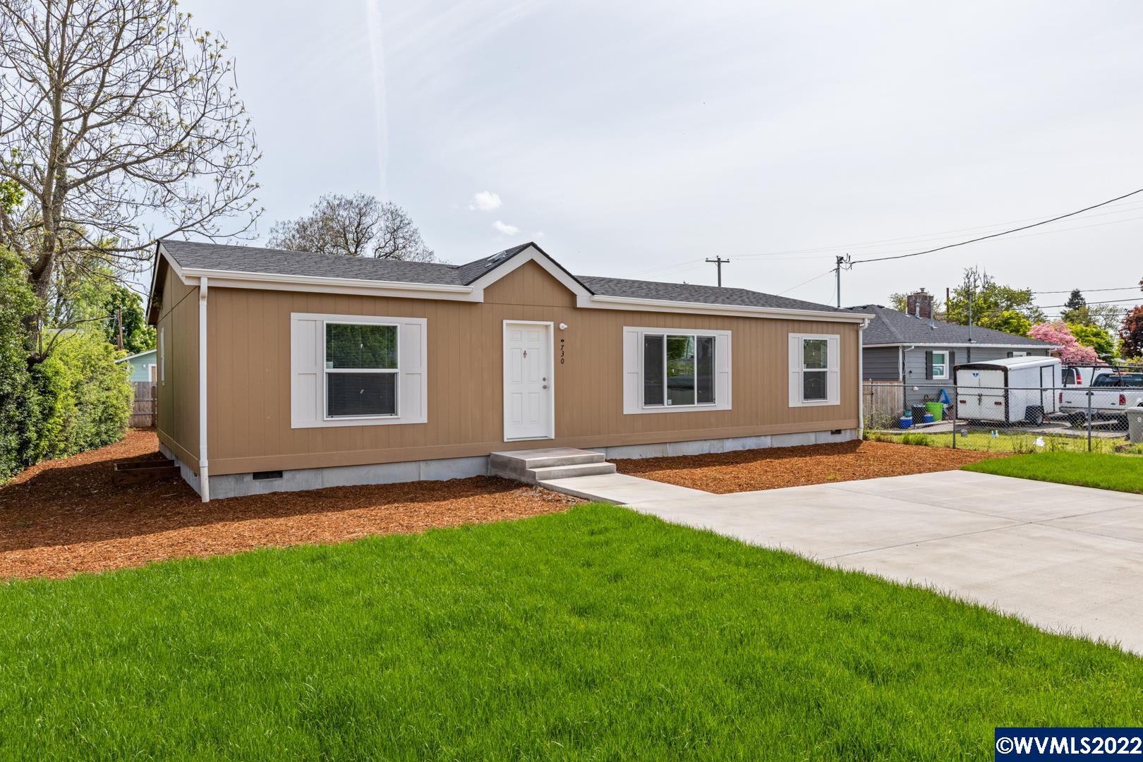 Centrally located in Albany on a quiet dead end street, come see this brand new, 3 bed 2 bath 1,279 square foot manufactured home. With a spacious living room and open concept kitchen, it will make a great space for entertaining. Out front a concrete driveway, & the backyard has a nicely sized patio, plenty of room for garden beds or other projects! Final touch ups/sheetrock/carpet etc.to be completed before closing, new buyer will receive manufacturer's warranty,Seller is licensed broker in state of Oregon