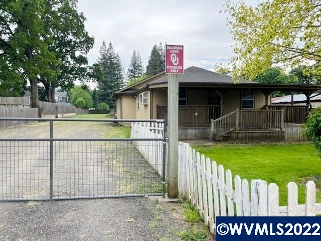 Accepted Offer with Contingencies. Cute bungalow.  Includes 2nd tax lot with access easement in place.