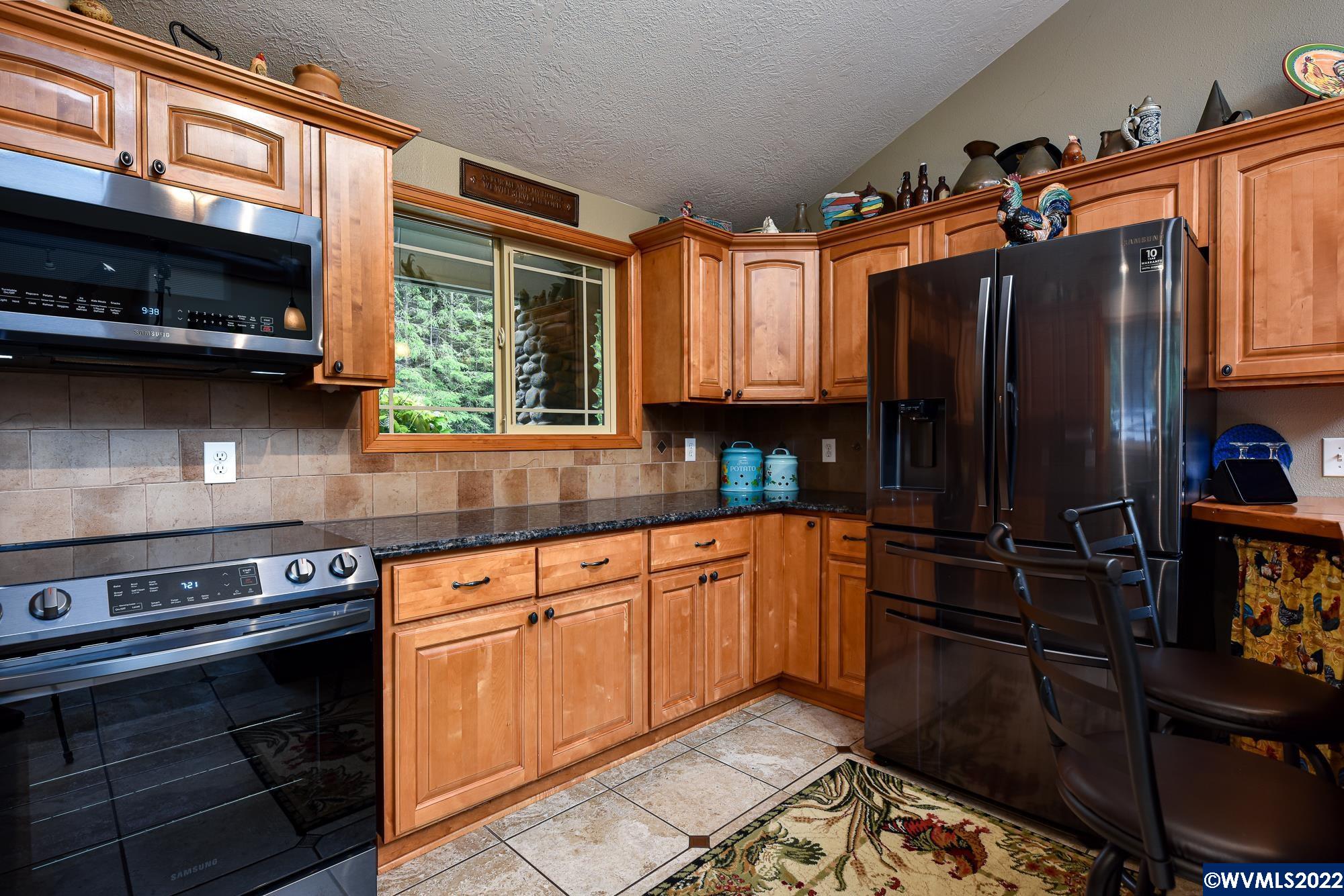 42801 Island Inn Dr