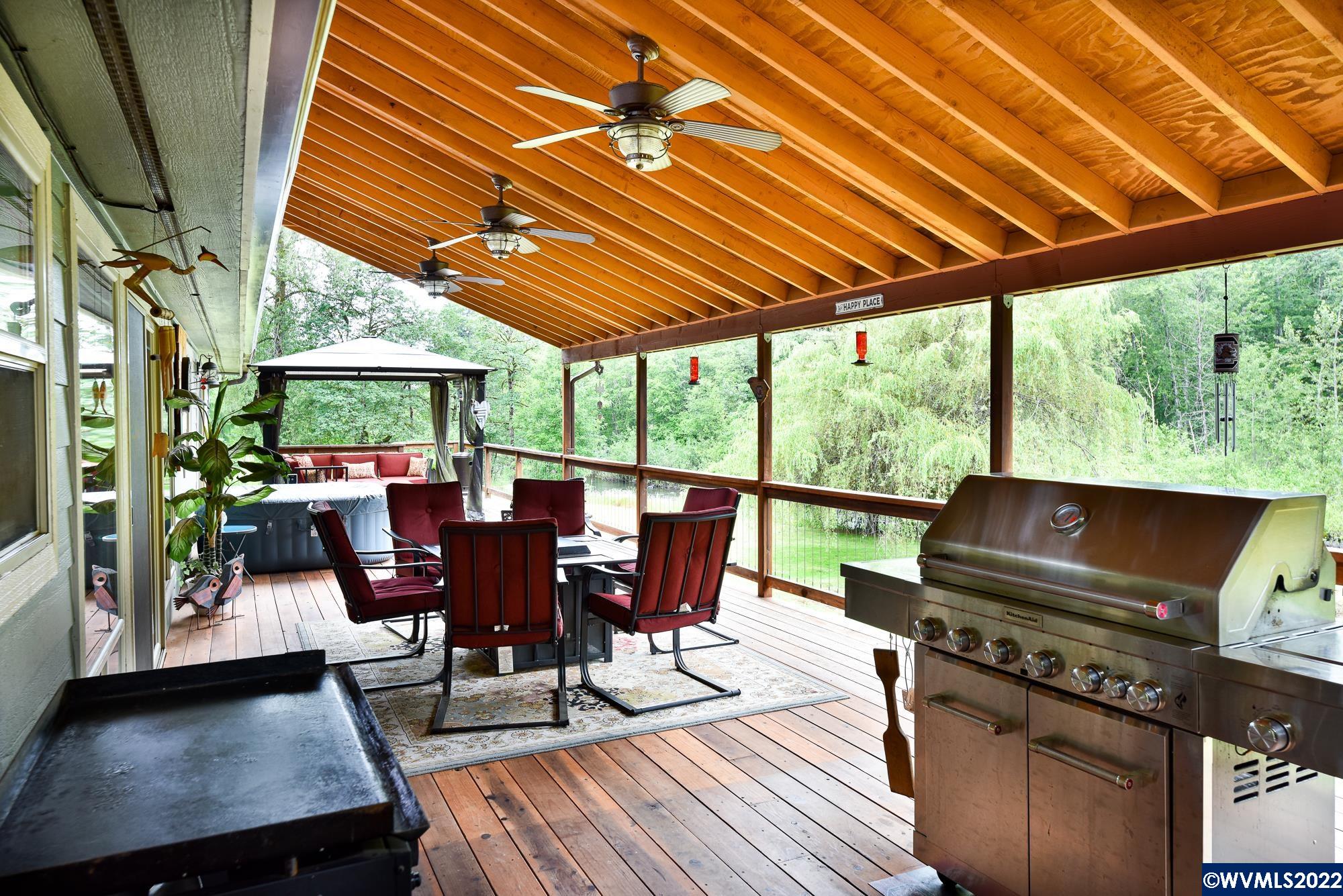 42801 Island Inn Dr