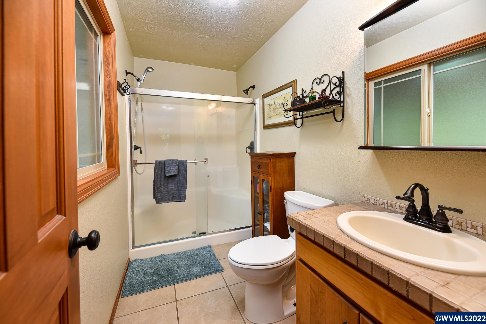 42801 Island Inn Dr