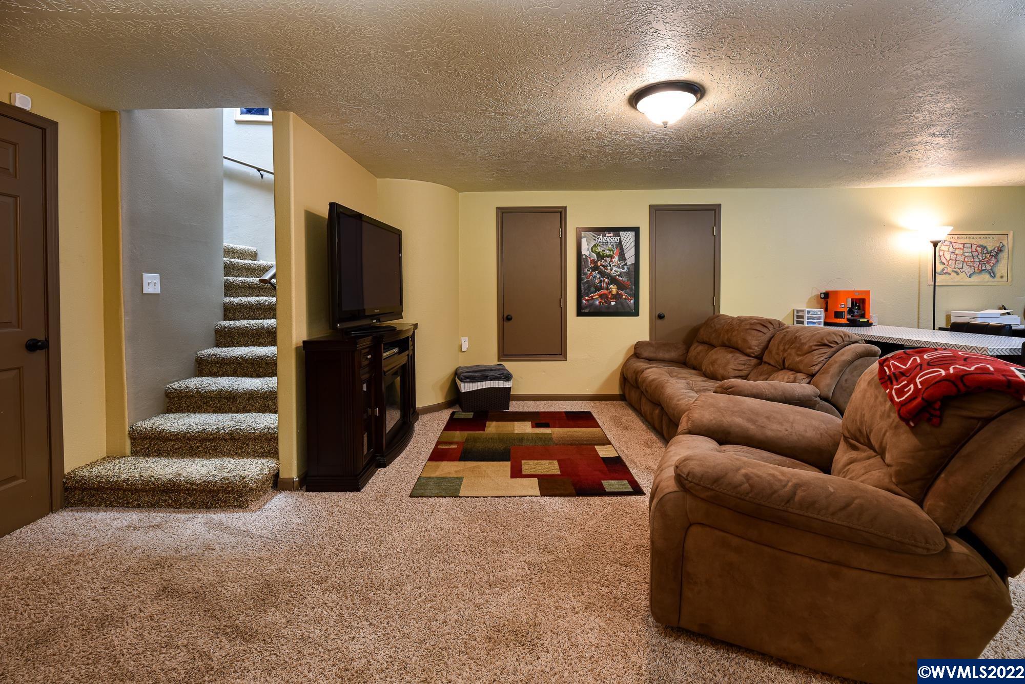 42801 Island Inn Dr