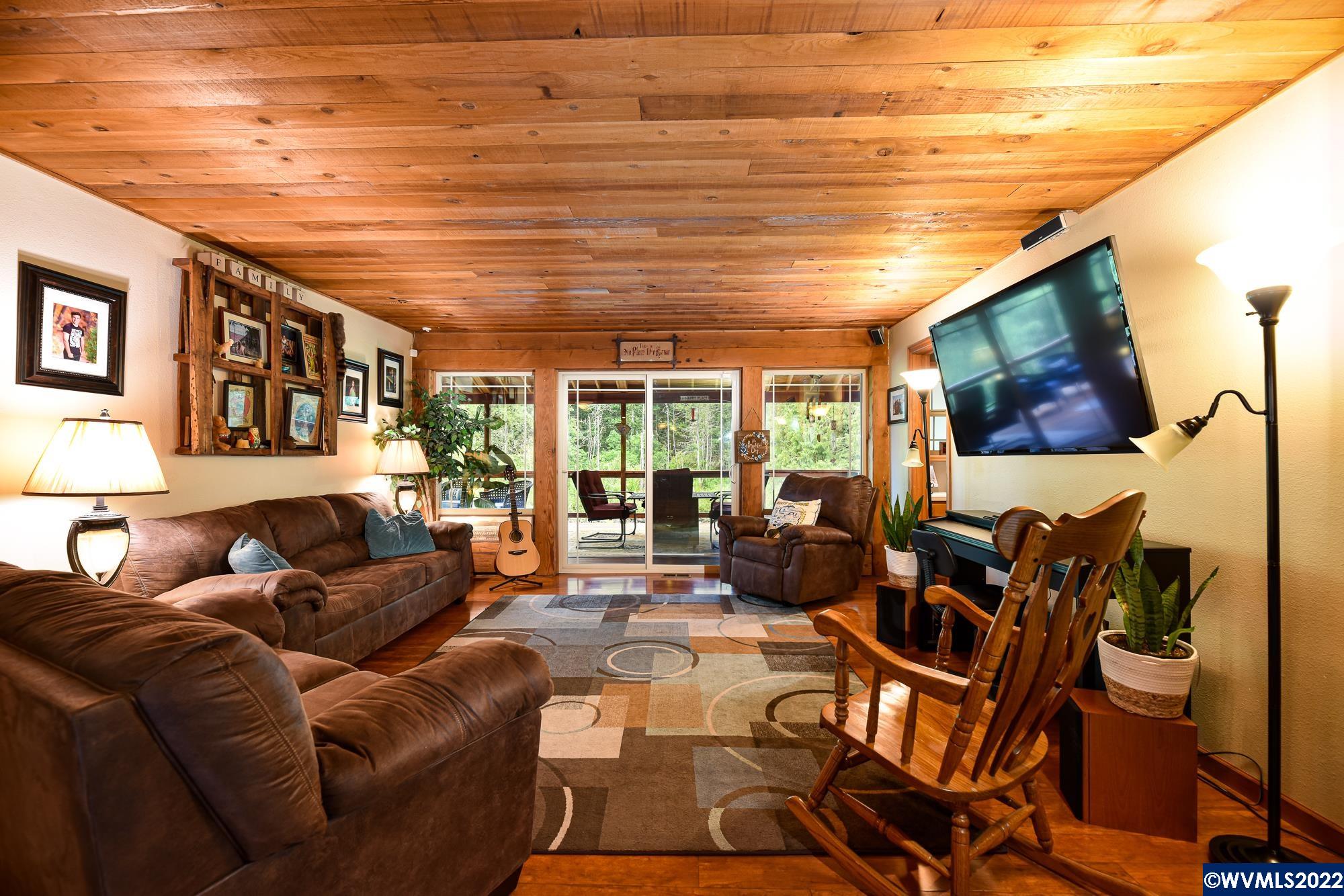 42801 Island Inn Dr