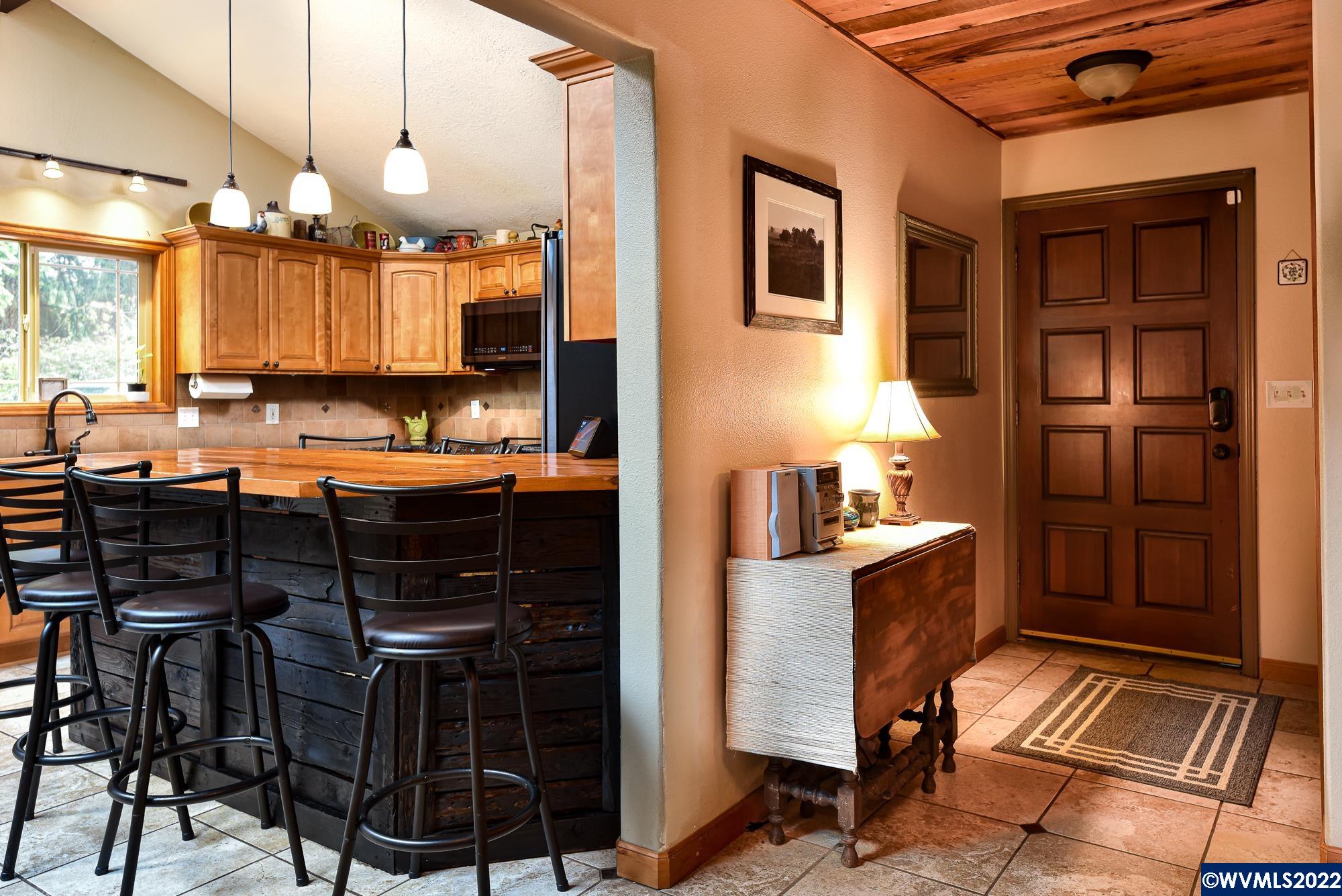 42801 Island Inn Dr