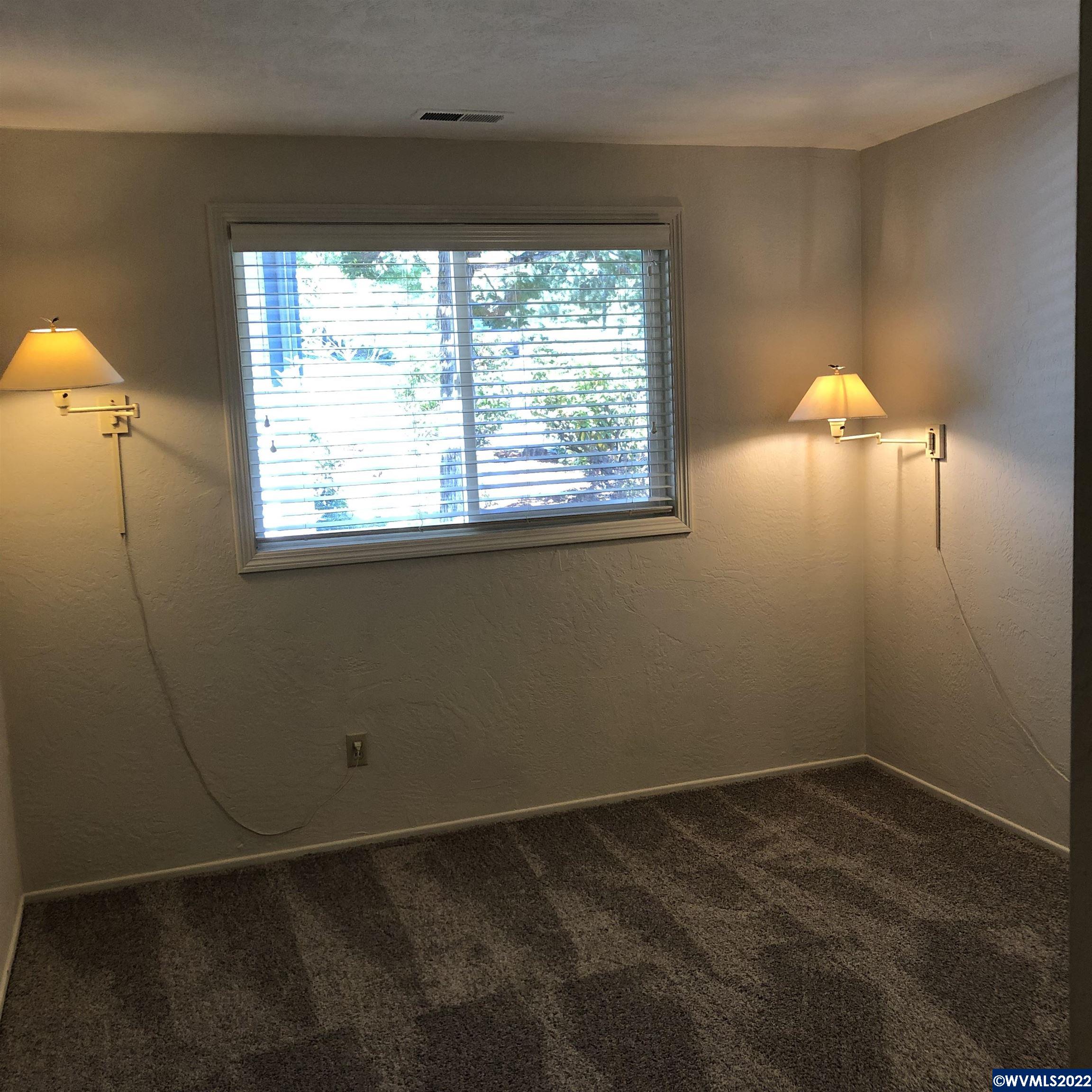 2679 NW Ginseng Pl