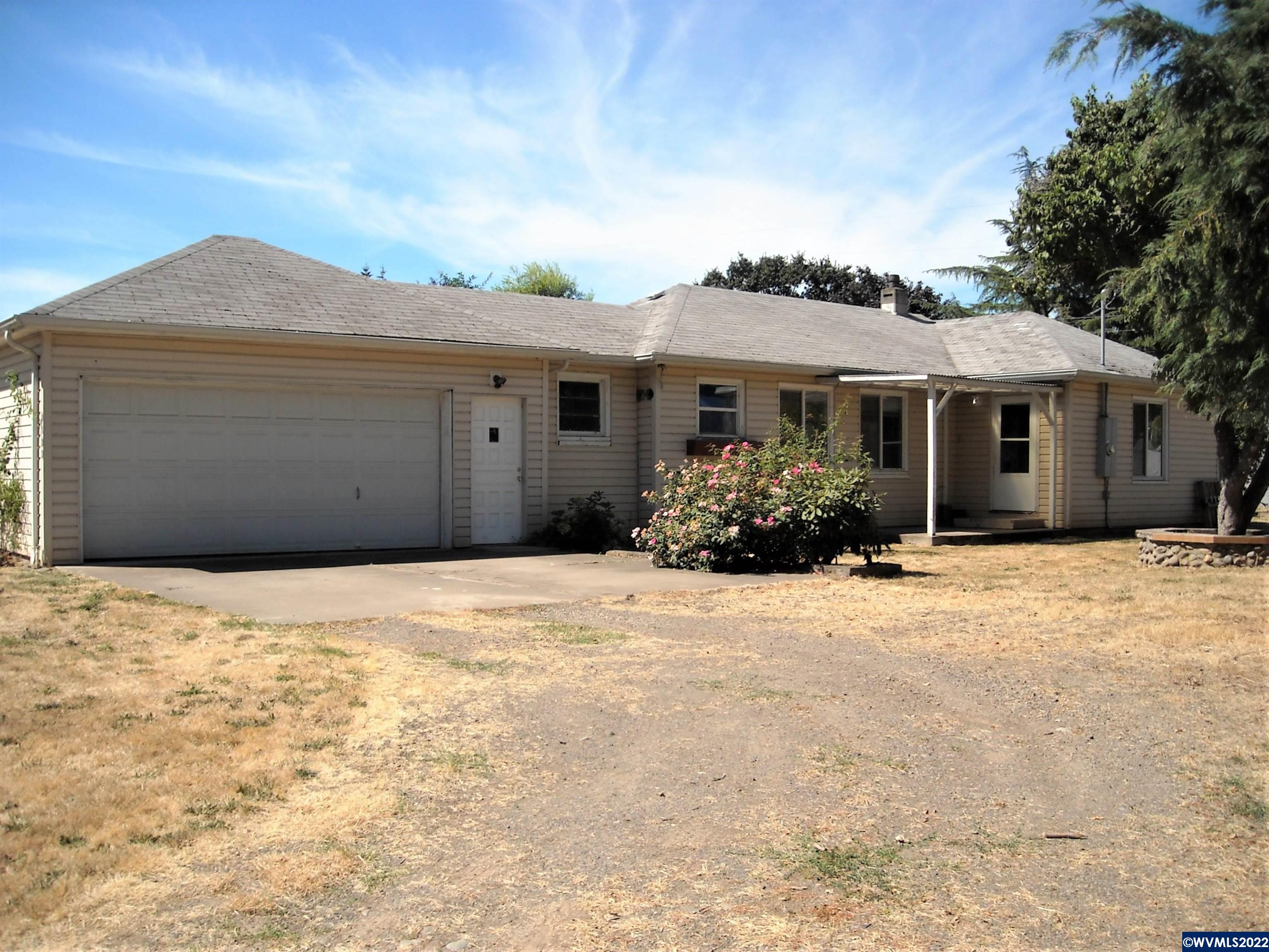 3133 North Shore Dr SE
