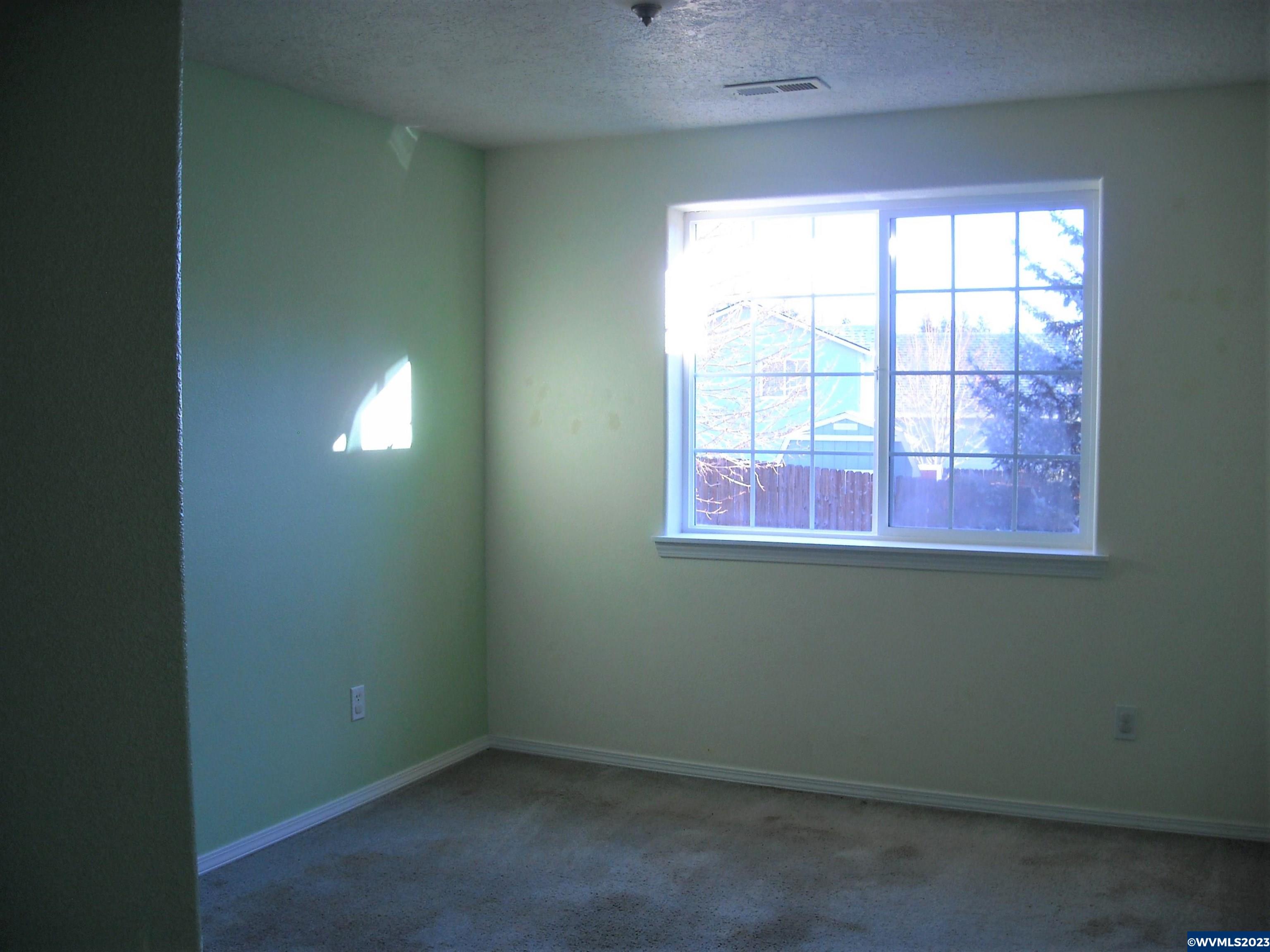 8838 NE Cori Ct