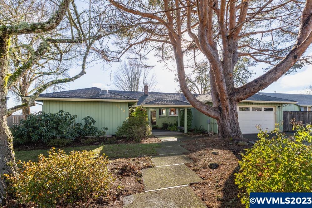 3312 Southwood Dr