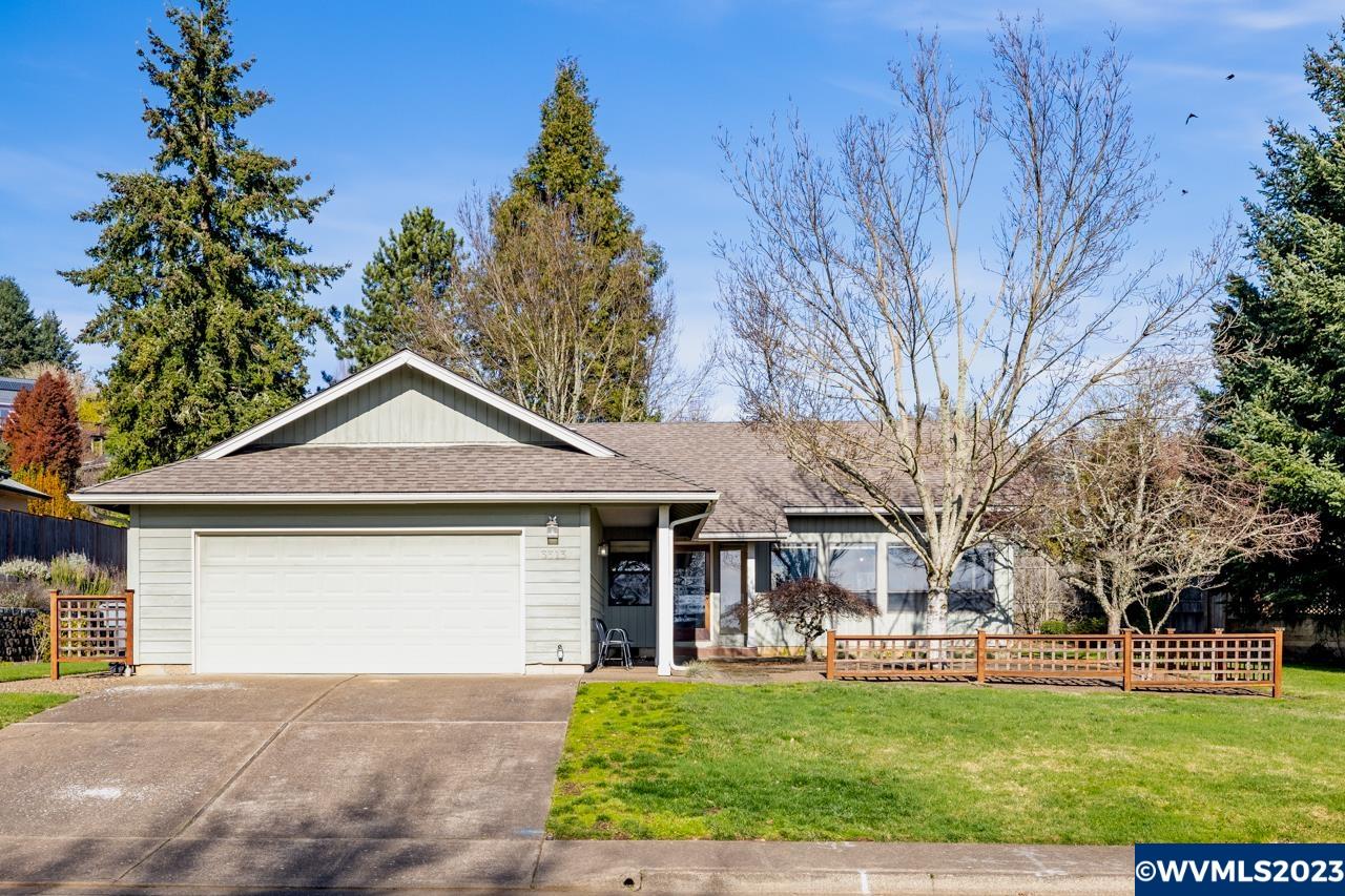 3313 Southwood Dr, Philomath, OR 97370