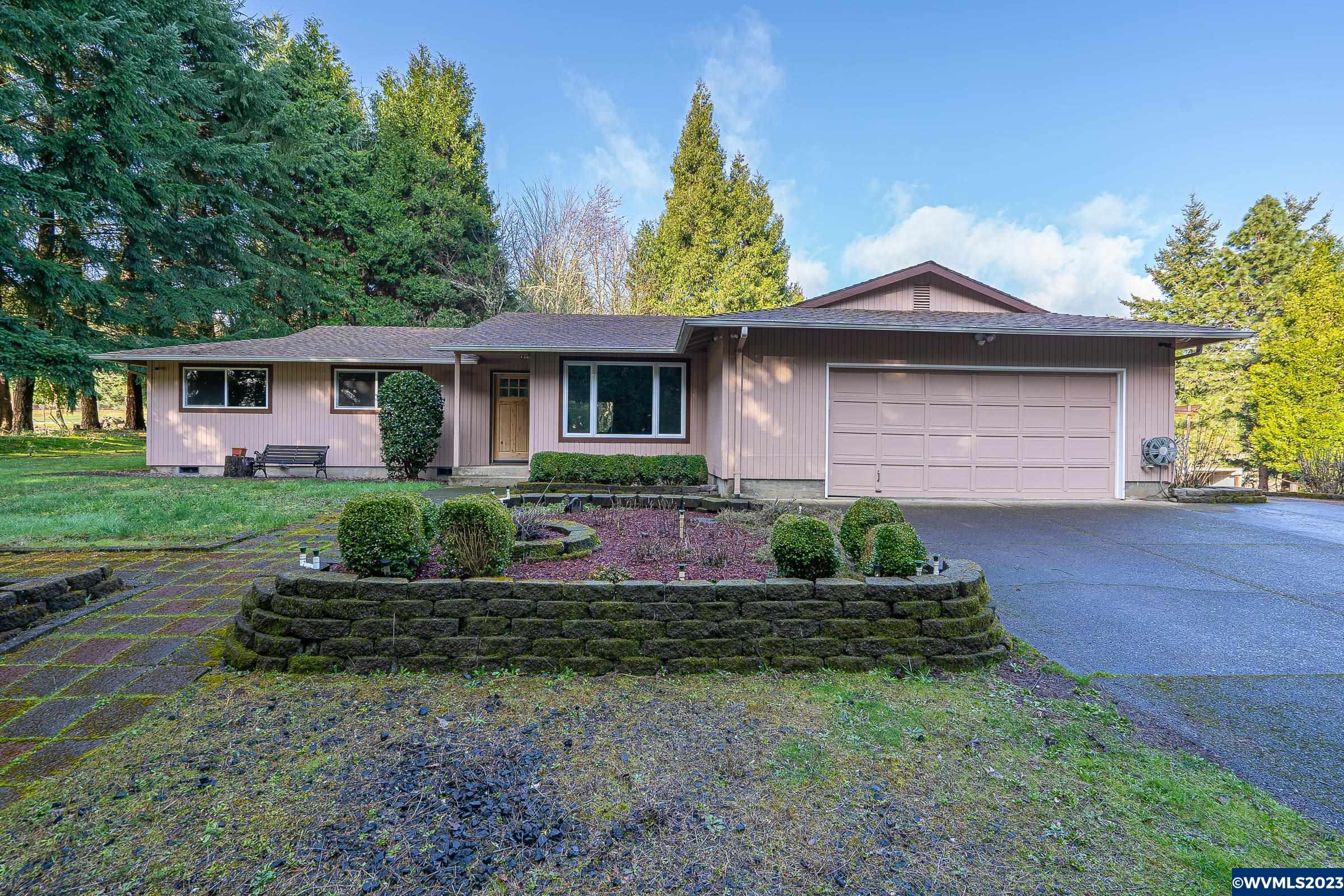 30654 Peterson Rd, Corvallis, OR 97333