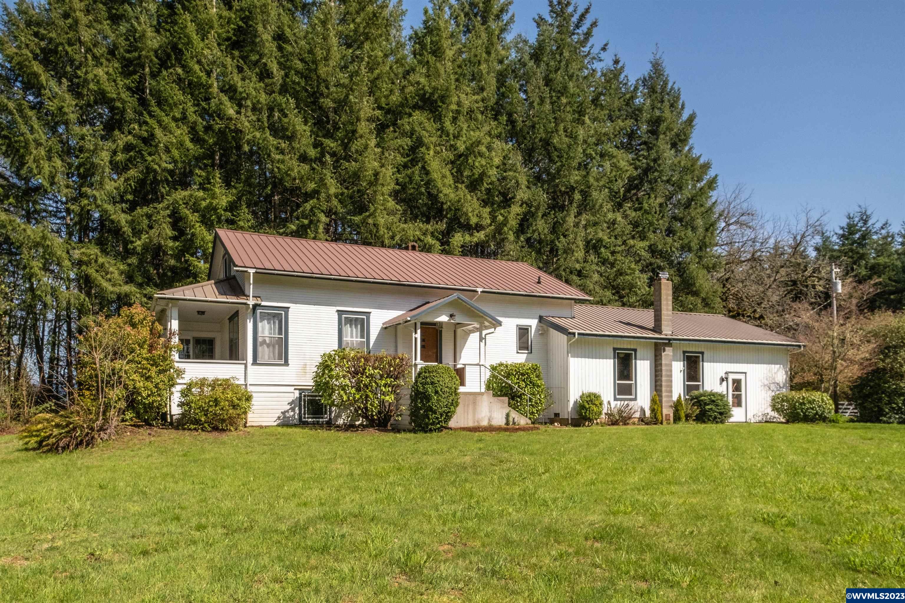 40303 Fox Valley Rd, Lyons, OR 97358