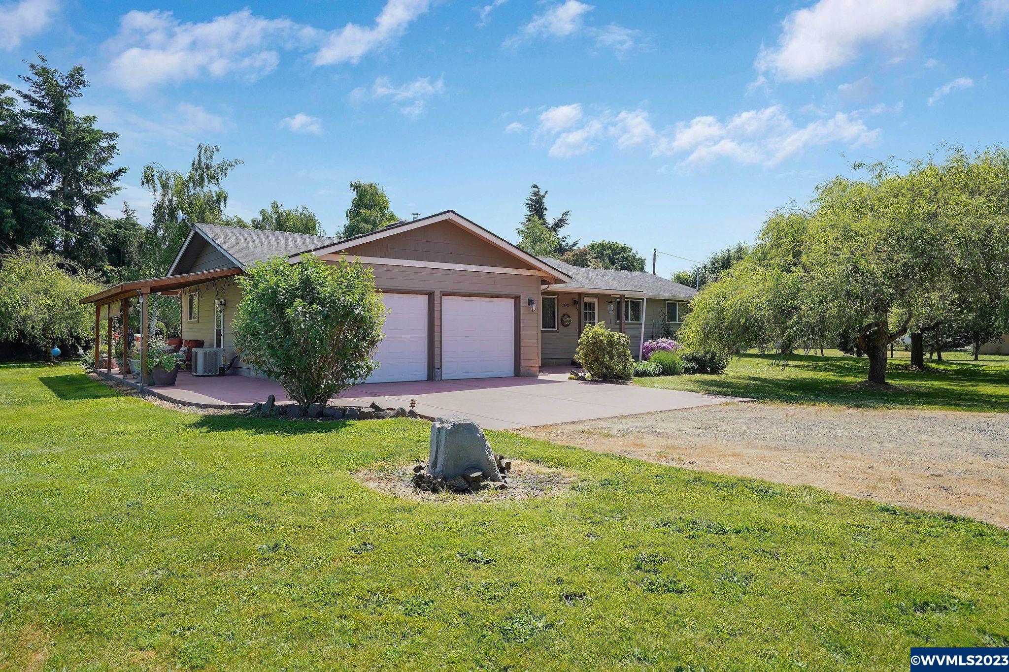 29719 Railroad Av, Shedd, OR 97377