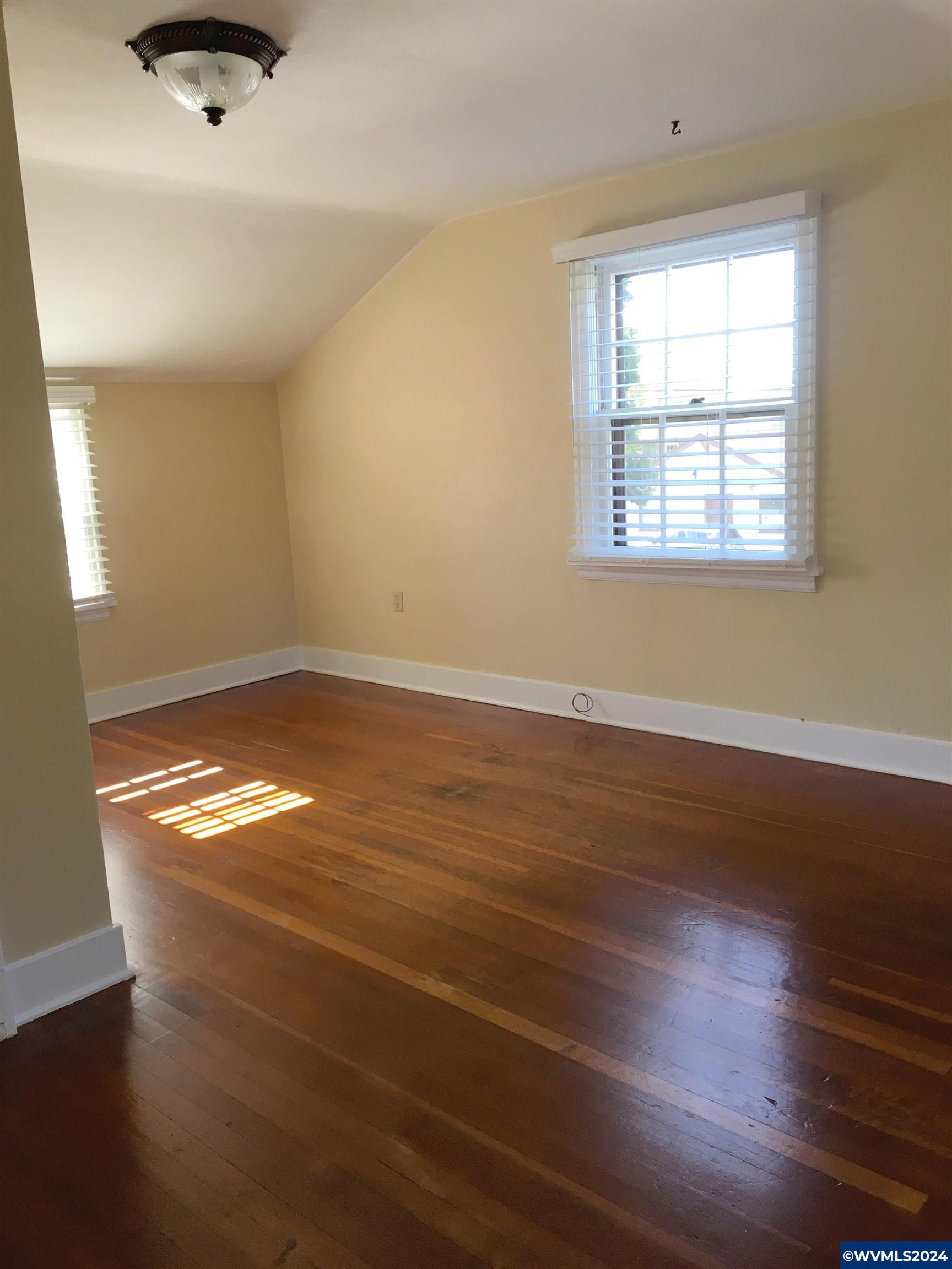 505 NW 3rd St