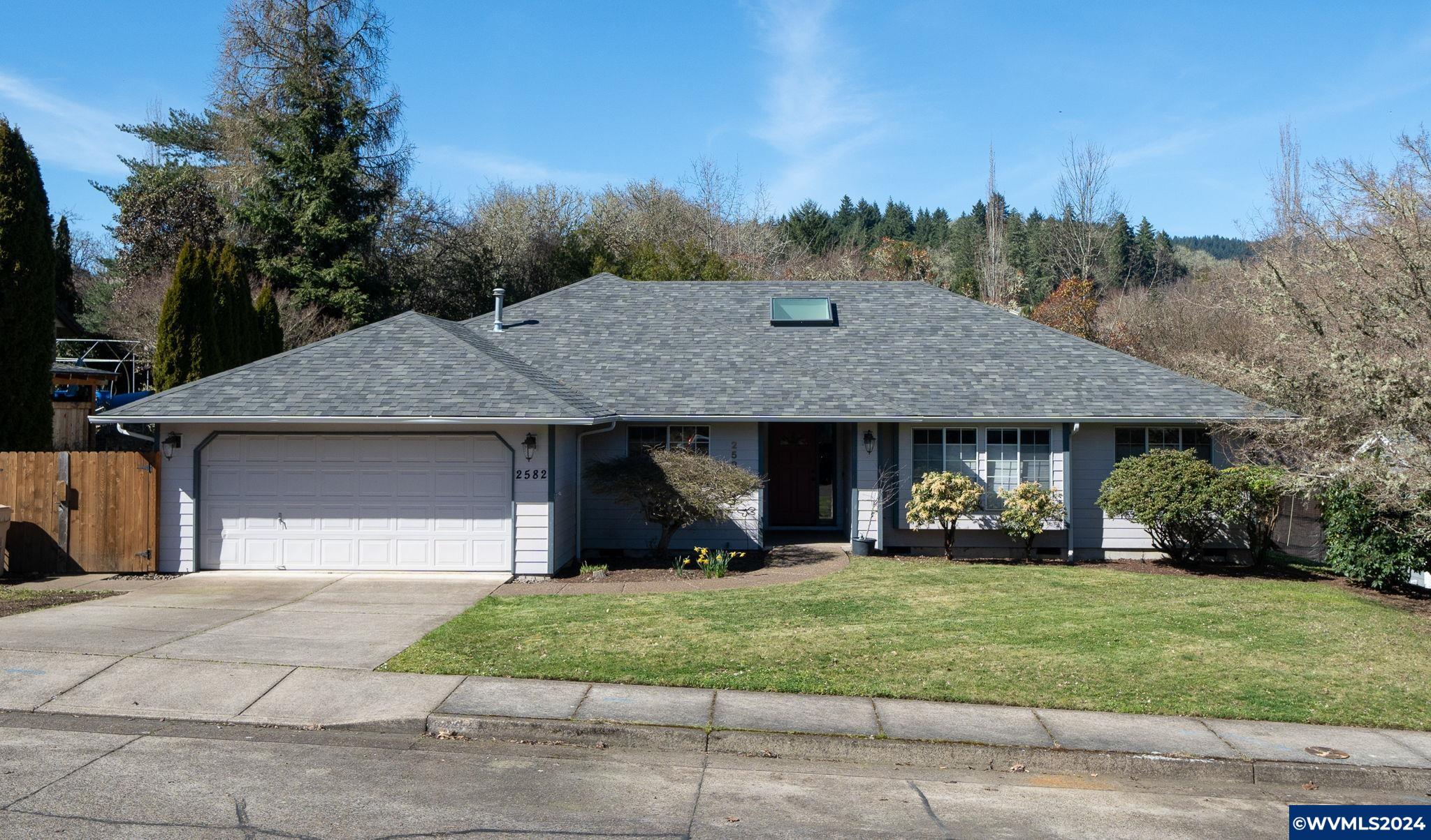 2582 NW Acey Wy
