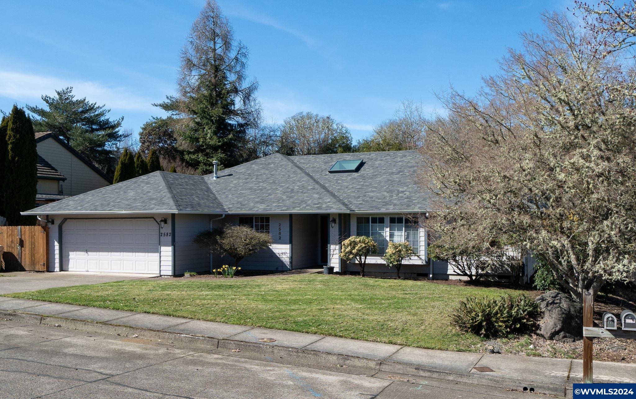 2582 NW Acey Wy