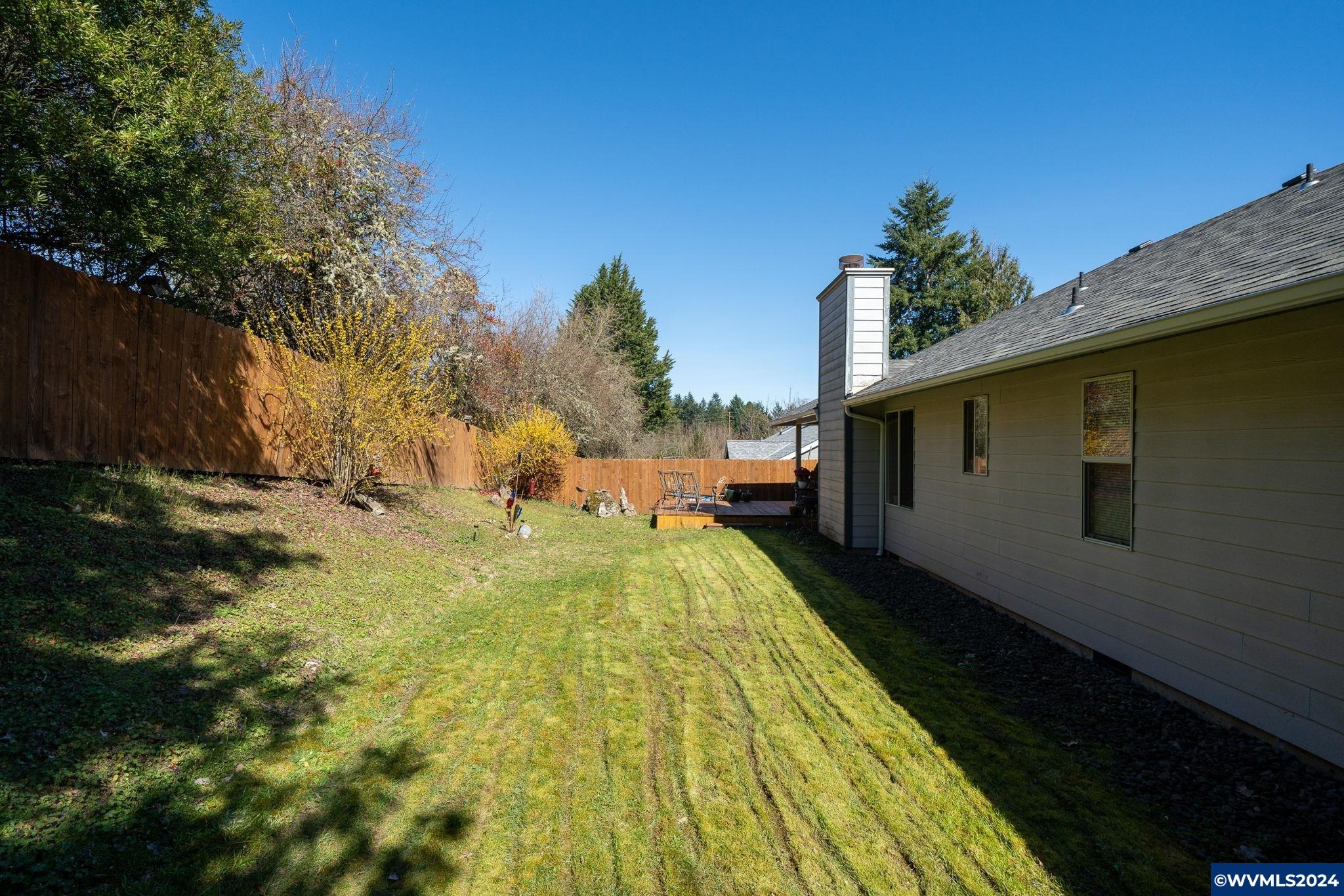 2582 NW Acey Wy