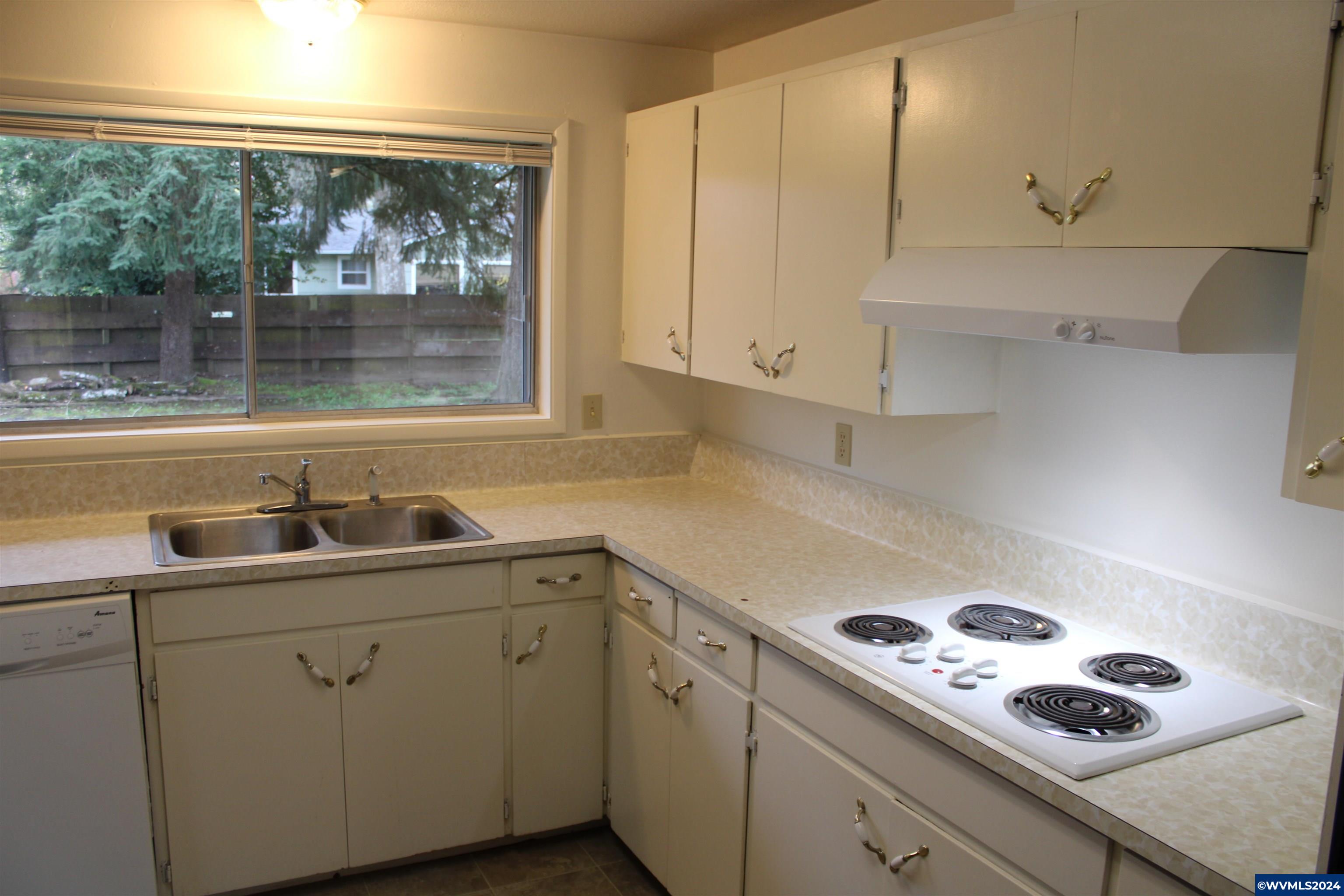 1505 NW 13th St