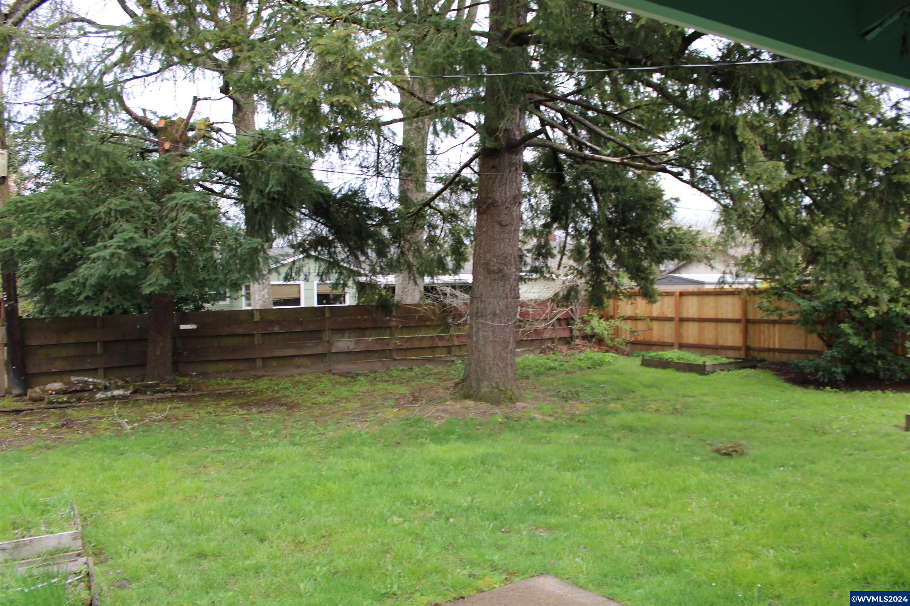 1505 NW 13th St