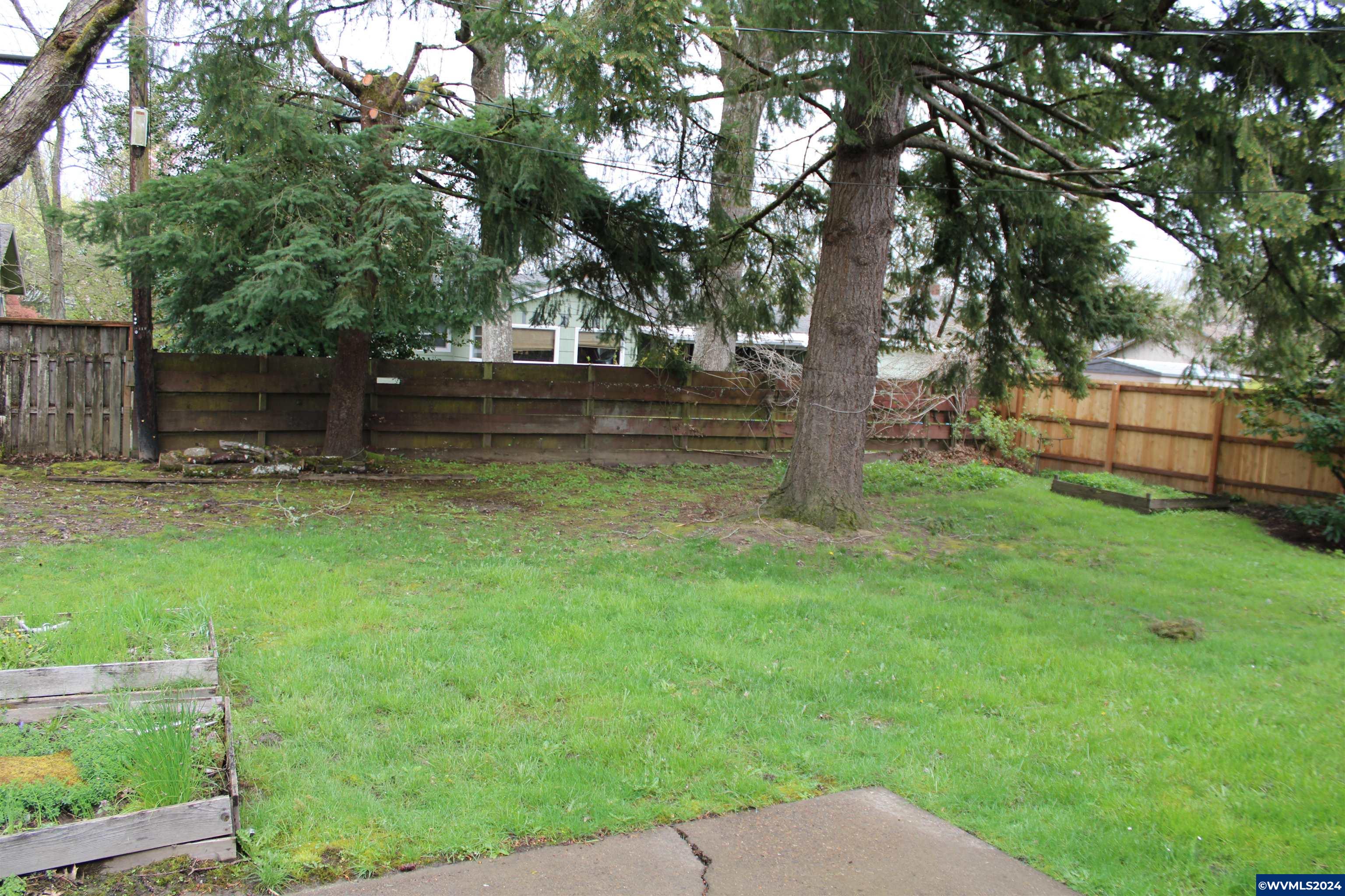 1505 NW 13th St