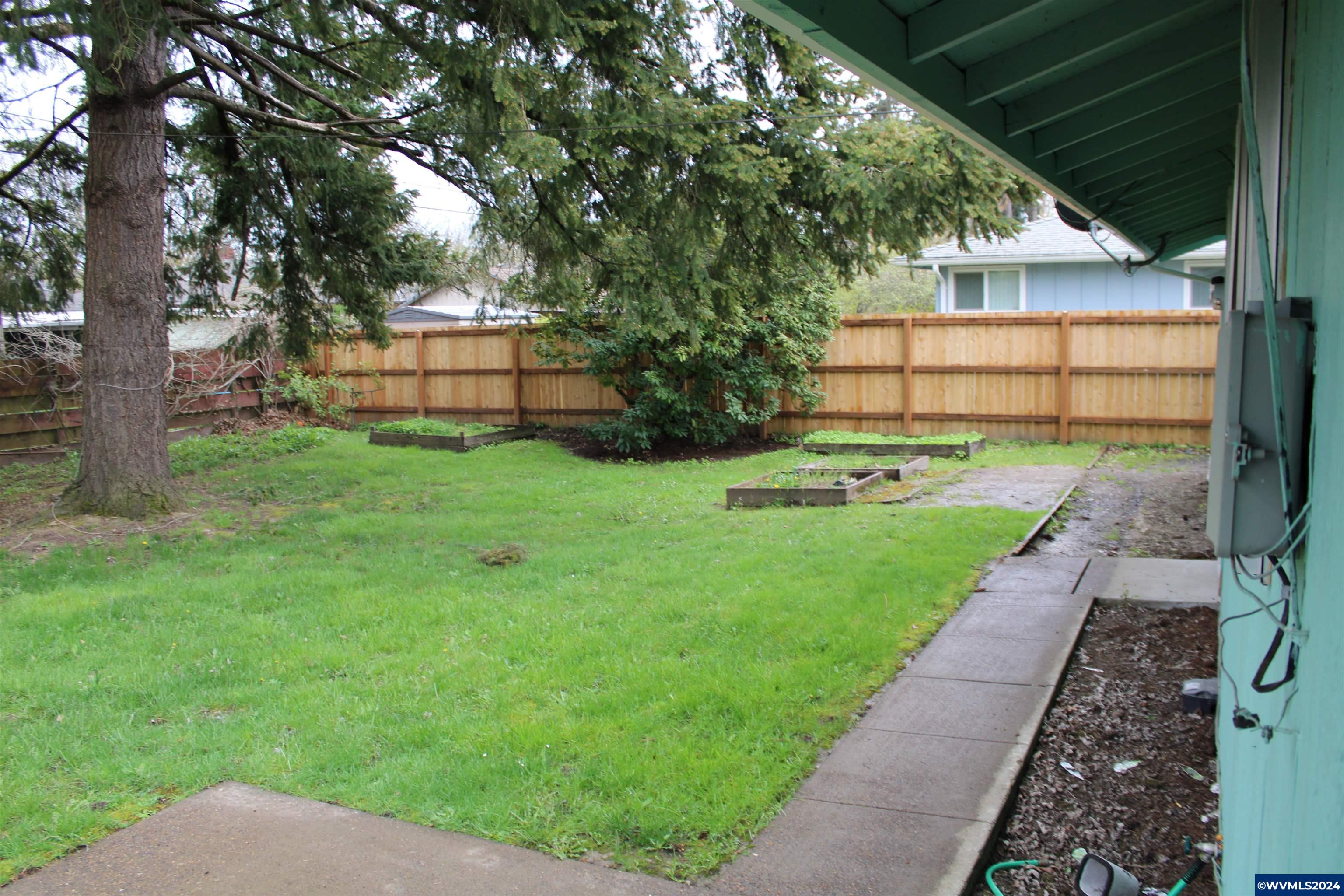 1505 NW 13th St