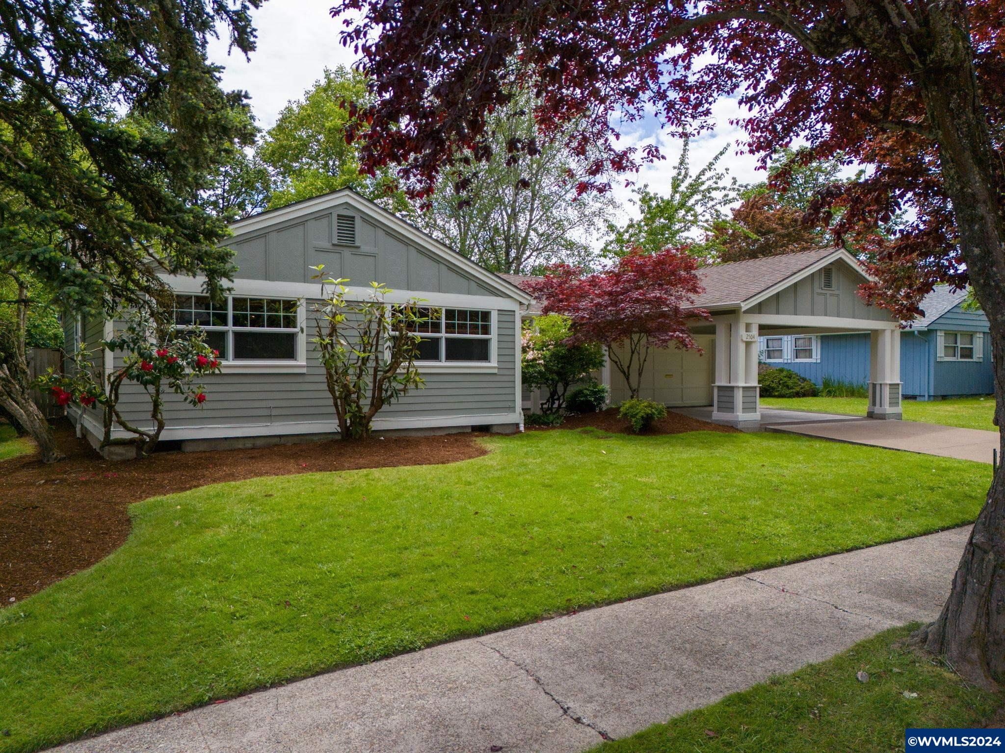 2504 NW Mulkey Av