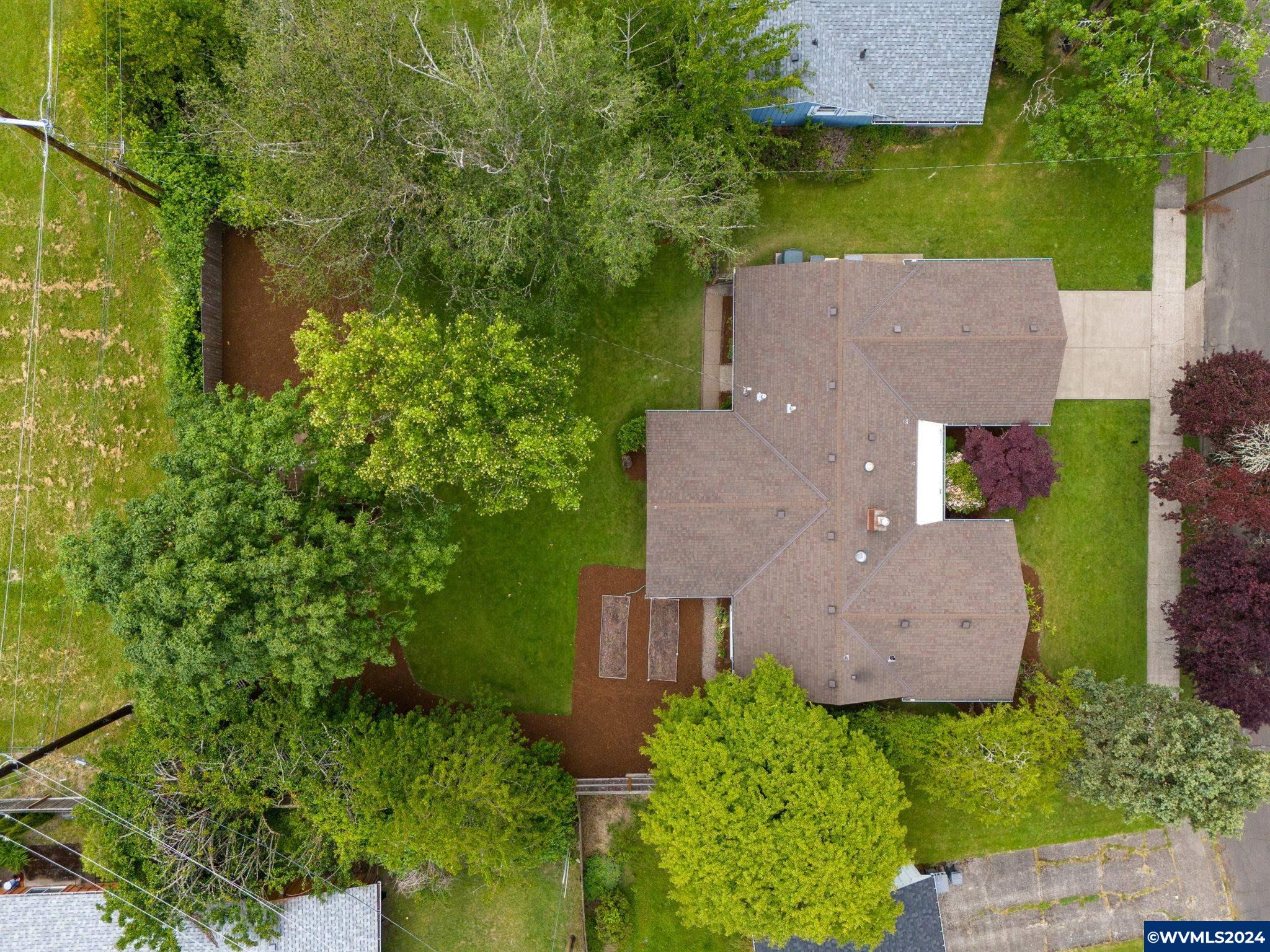 2504 NW Mulkey Av