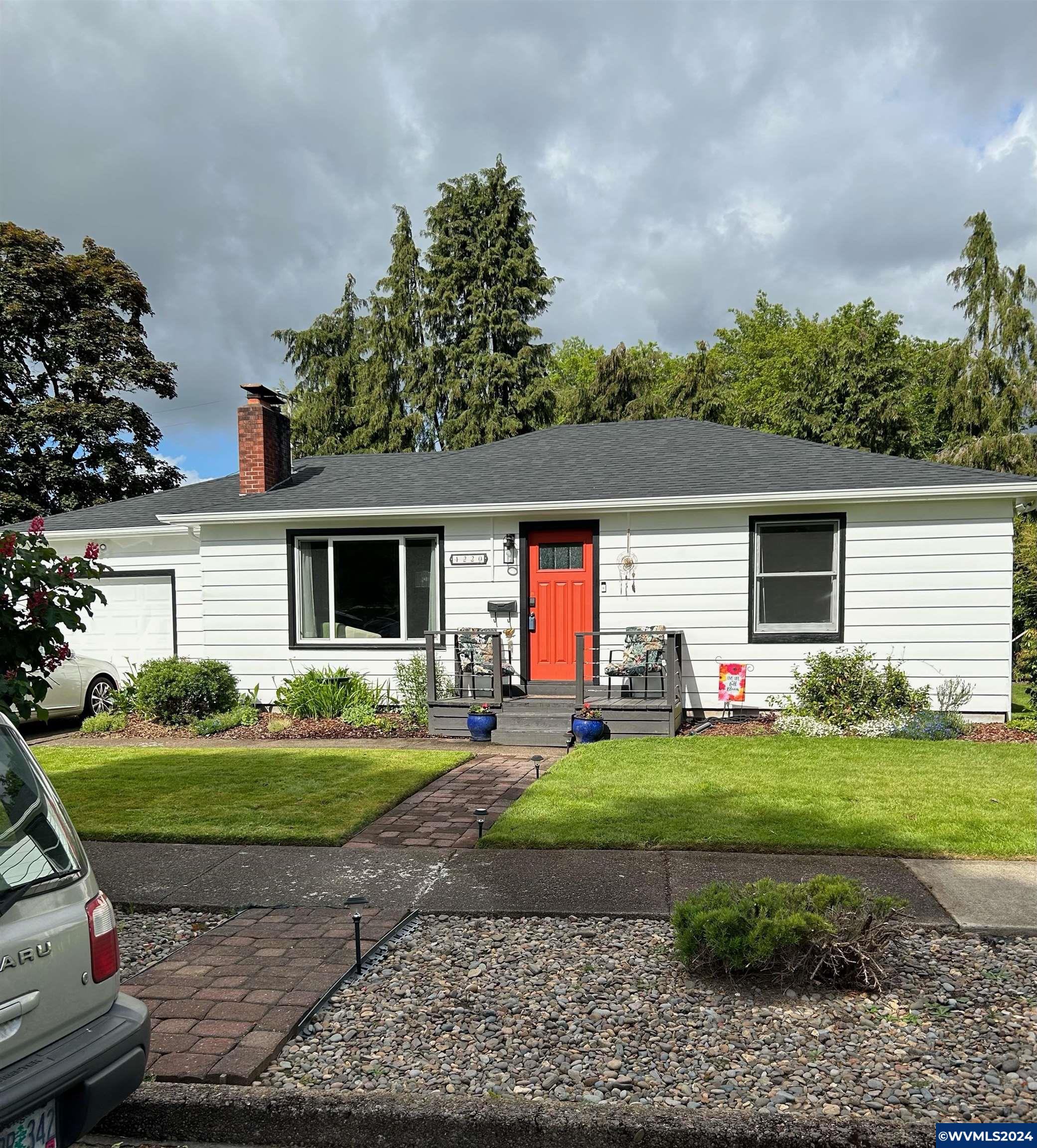 1220 NW 16th St
