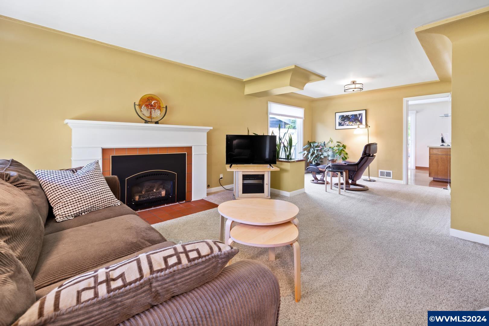 1125 NW 17th St